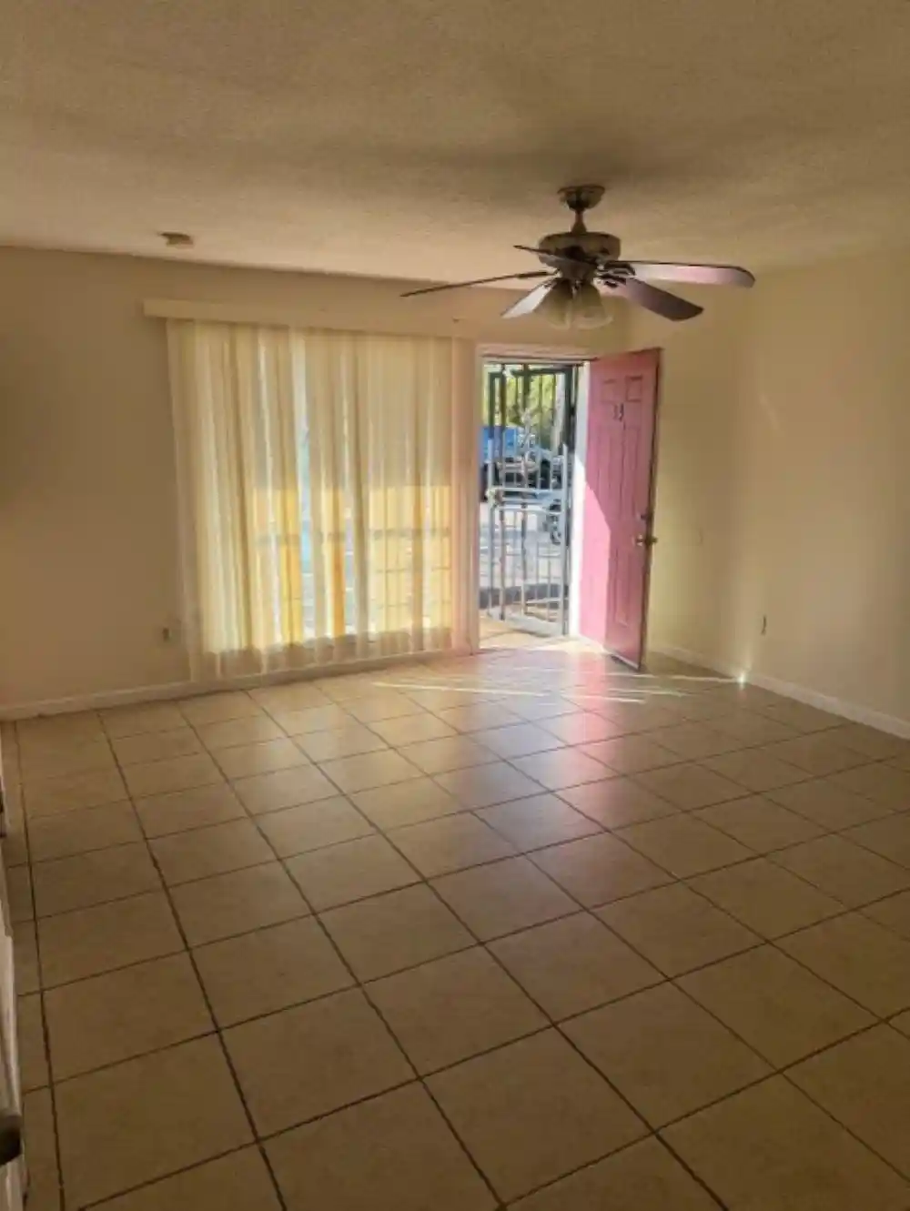Photo 2 of Condo for sale at 3721 Millbranch Rd, Memphis, TN 38116 | MLS# 10231572 | Listing updated on 2026-10-08