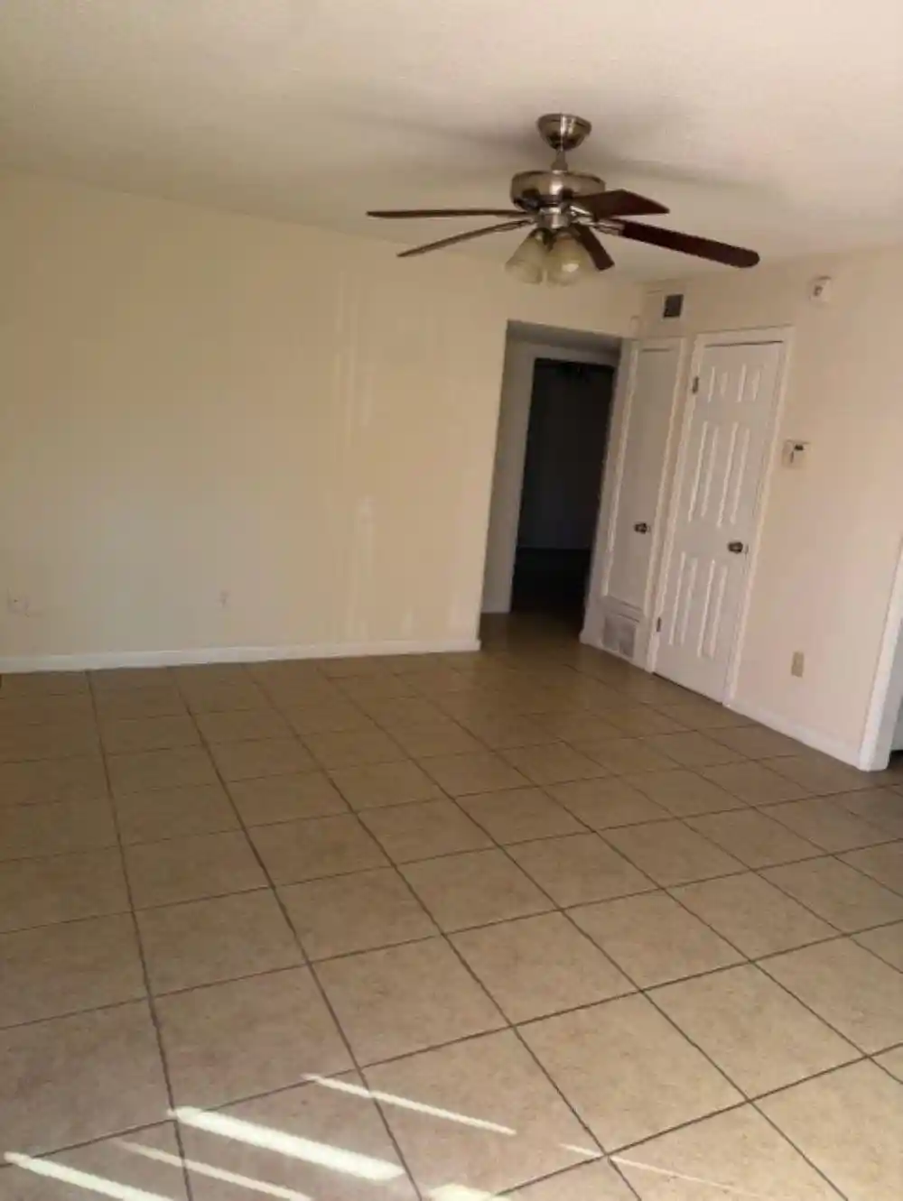 Photo 3 of Condo for sale at 3721 Millbranch Rd, Memphis, TN 38116 | MLS# 10231572 | Listing updated on 2026-10-08