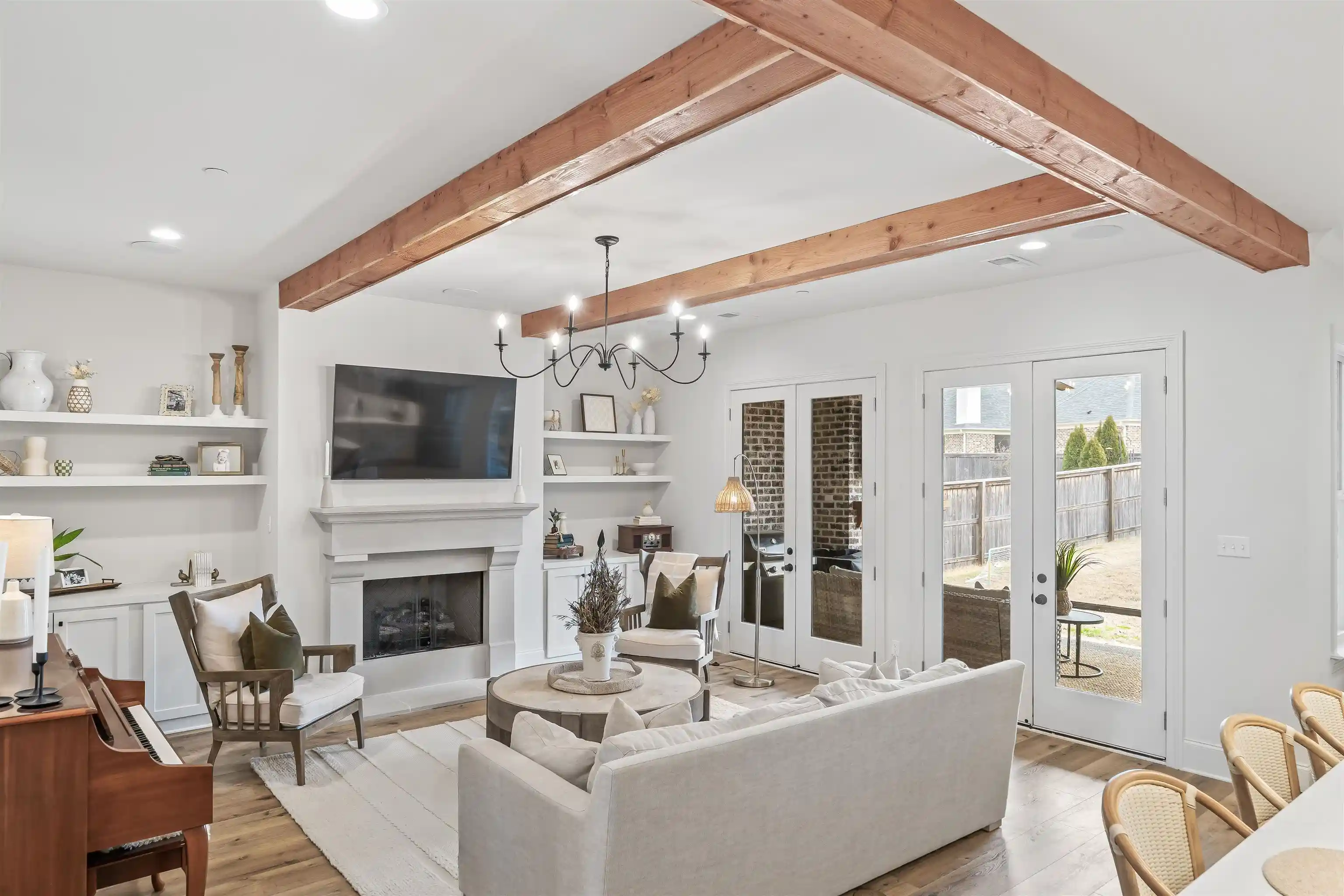 Photo 3 of Single family home for sale at 220 Mary Taylor Way, Collierville, TN 38017 | MLS# 10231581 | Listing updated on 2026-10-02