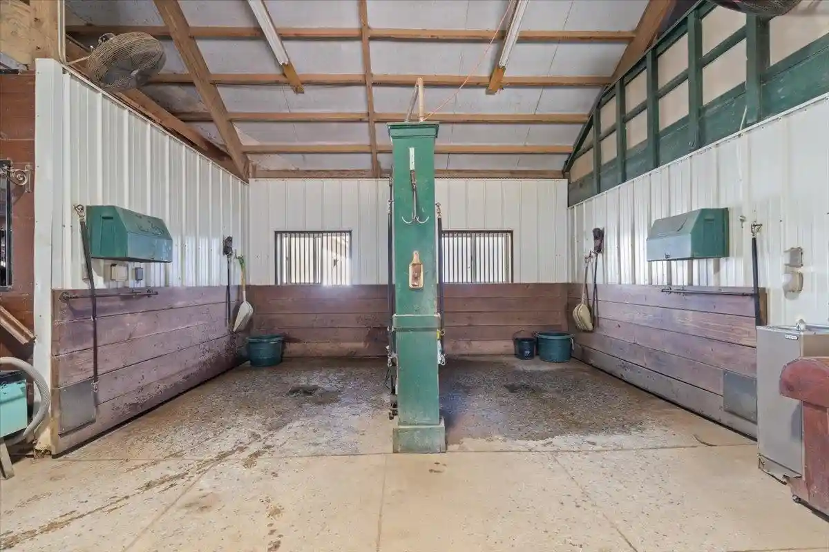 Photo 4 of Single family home for sale at 450 N Reid Hooker Rd, Eads, TN 38028 | MLS# 10231587 | Listing updated on 2026-10-03