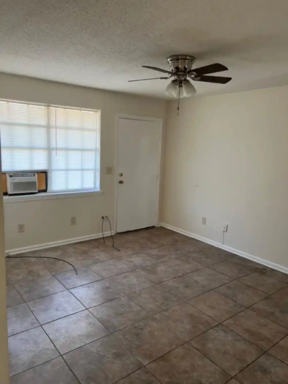 Photo 2 of Condo for sale at 261 Keel Ave, Memphis, TN 38107 | MLS# 10231609 | Listing updated on 2026-10-08