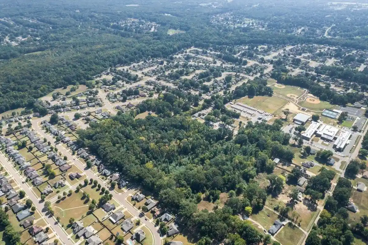 Photo 2 of Land for sale at Elpine W Grey Dr, Bartlett, TN 38002 | MLS# 10231616 | Listing updated on 2026-10-08