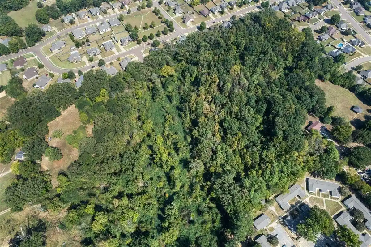 Photo 3 of Land for sale at Elpine W Grey Dr, Bartlett, TN 38002 | MLS# 10231616 | Listing updated on 2026-10-08
