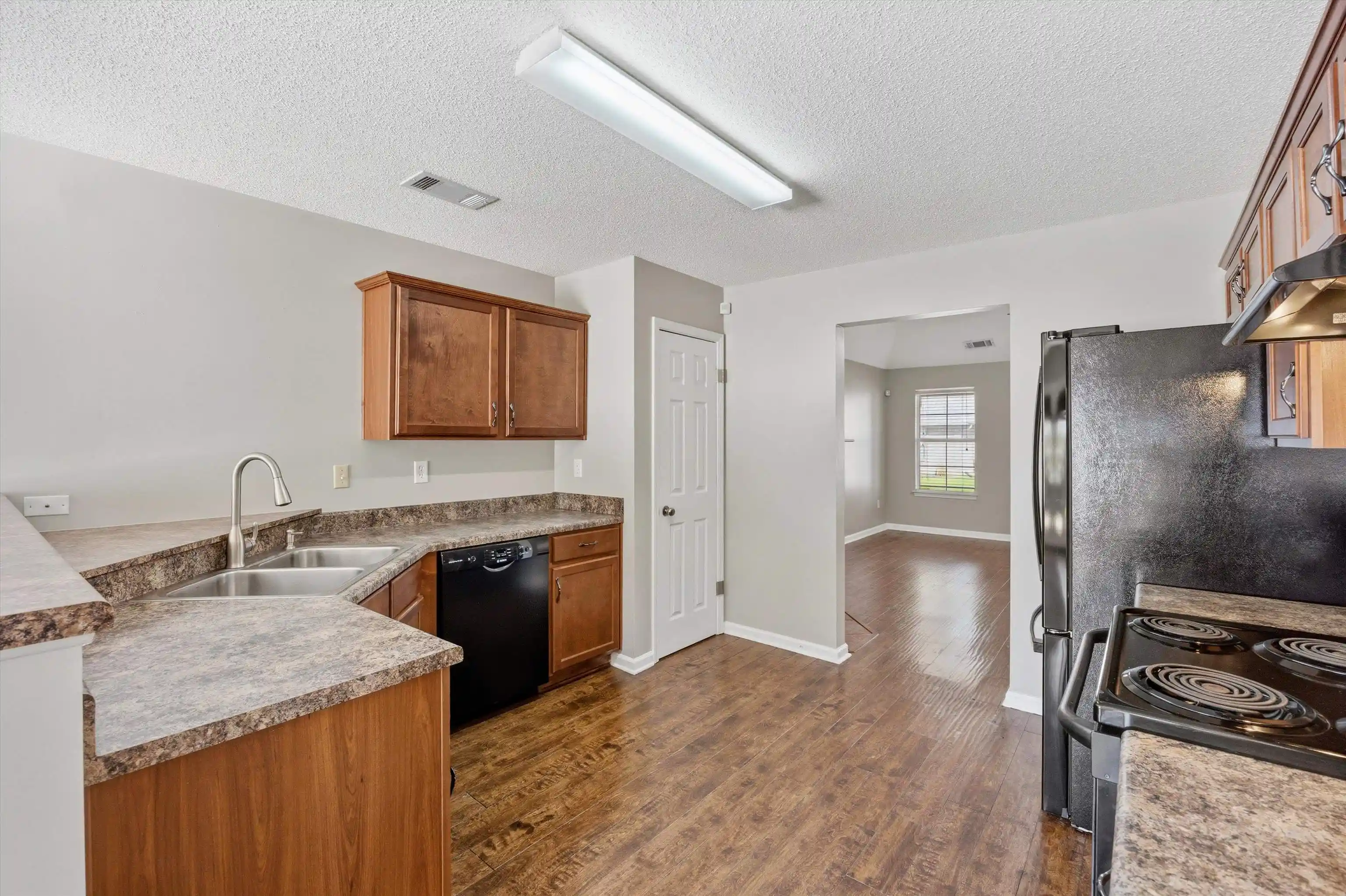 Photo 2 of Single family home for sale at 10243 Morning Hl Dr, Cordova, TN 38016 | MLS# 10231621 | Listing updated on 2026-10-07