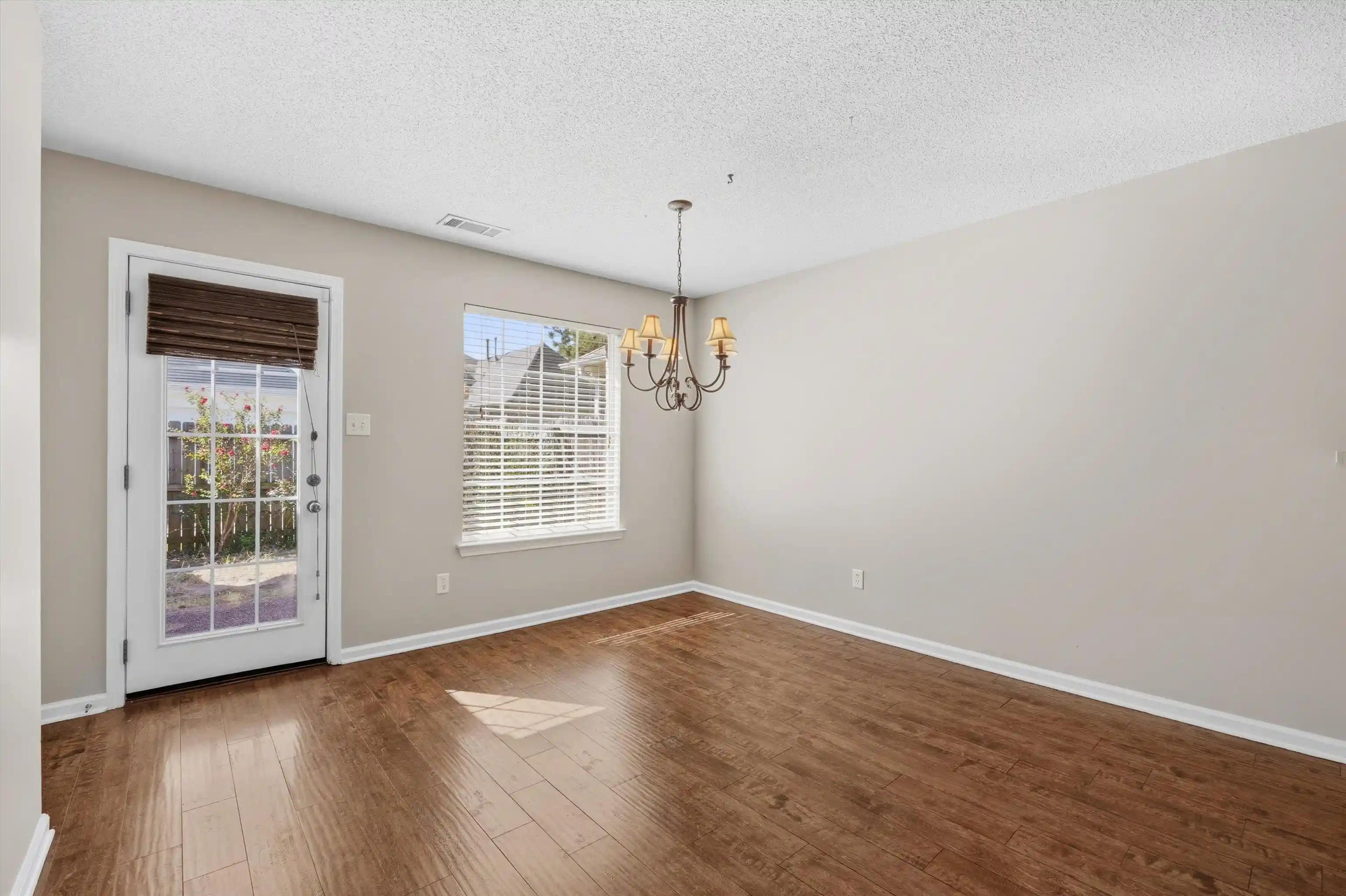 Photo 3 of Single family home for sale at 10243 Morning Hl Dr, Cordova, TN 38016 | MLS# 10231621 | Listing updated on 2026-10-07