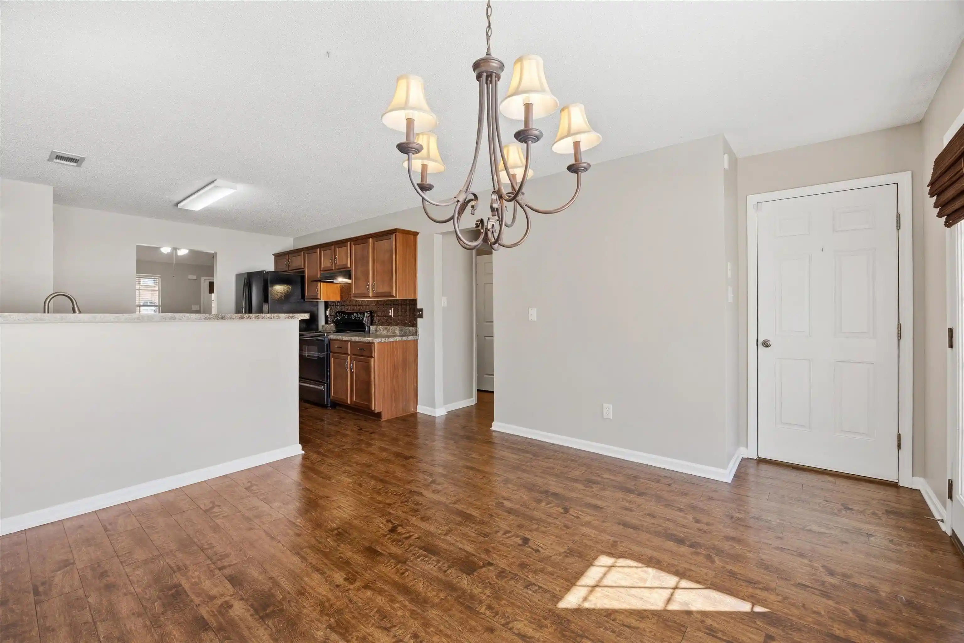 Photo 4 of Single family home for sale at 10243 Morning Hl Dr, Cordova, TN 38016 | MLS# 10231621 | Listing updated on 2026-10-07
