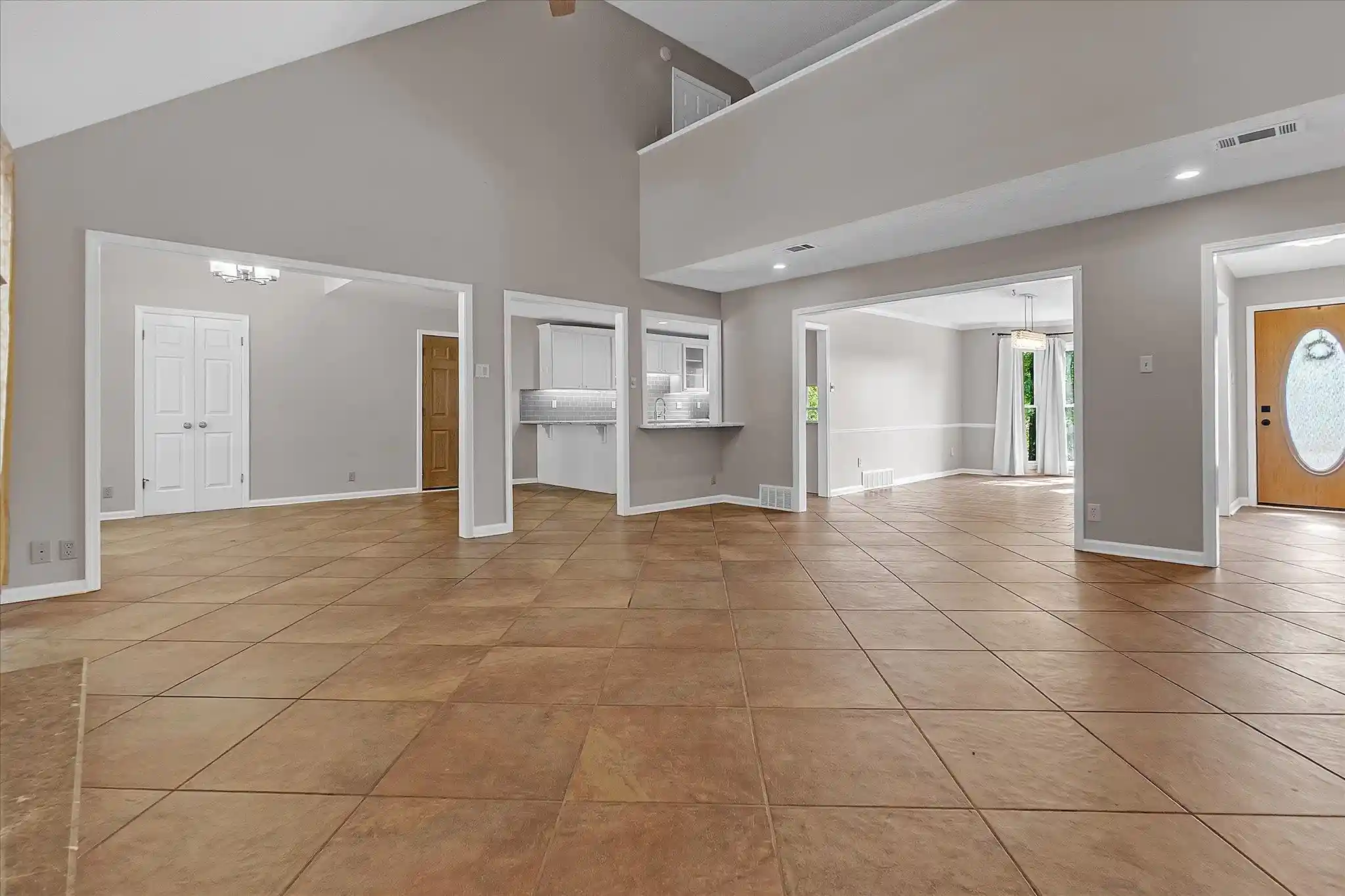 Photo 3 of Sale Pending at 8364 Bazemore Rd, Cordova, TN 38018 | MLS# 10231636 | Listing updated on 2026-10-08
