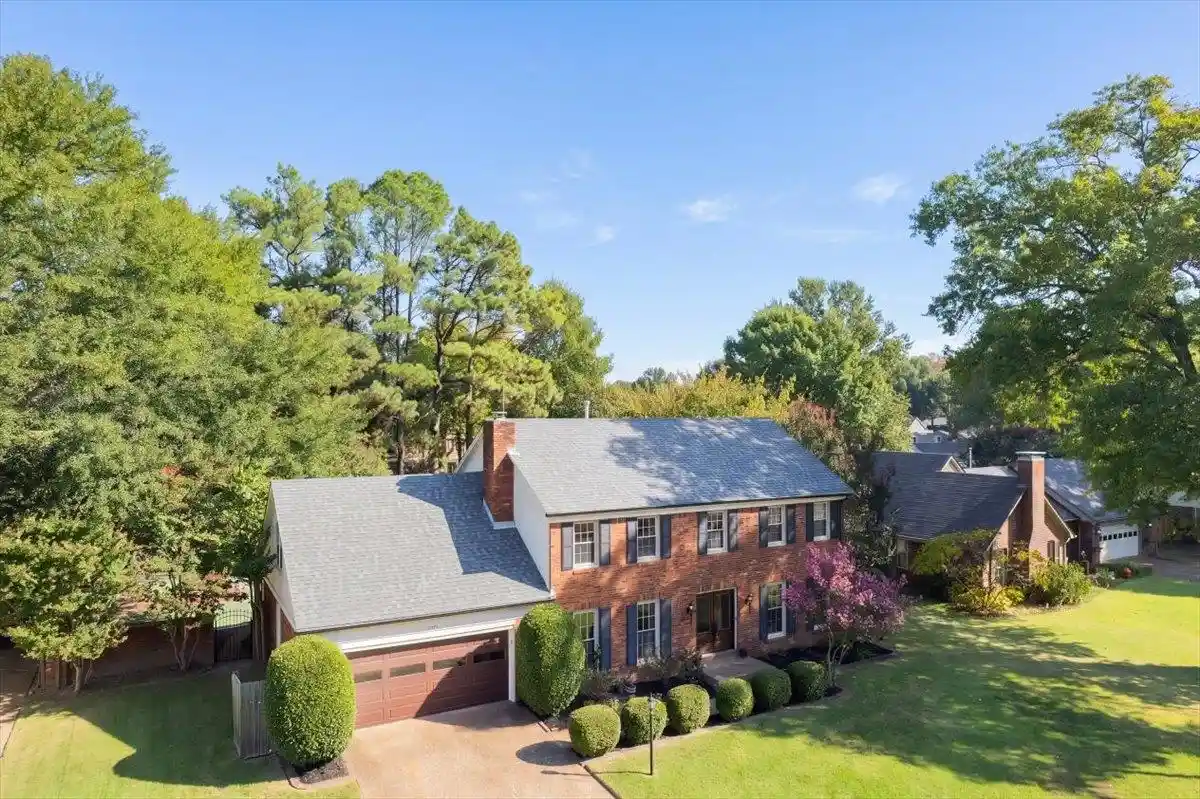 Photo 1 of Single family home for sale at 7970 Farindon Dr, Germantown, TN 38138 | MLS# 10231655 | Listing updated on 2026-10-07