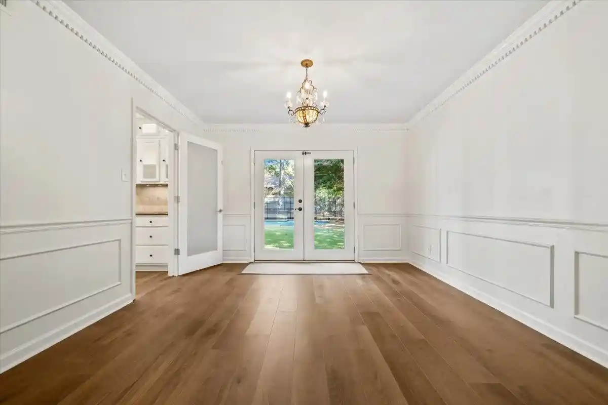 Photo 3 of Single family home for sale at 7970 Farindon Dr, Germantown, TN 38138 | MLS# 10231655 | Listing updated on 2026-10-07