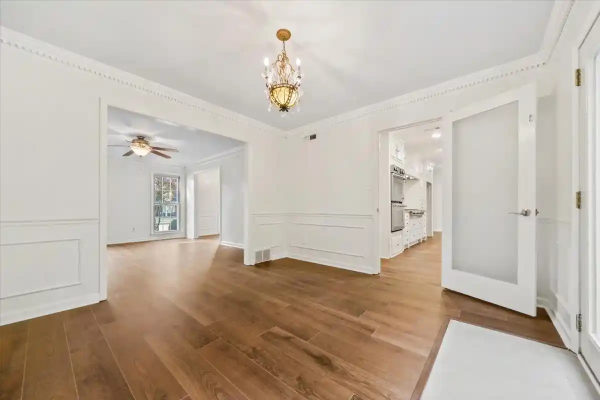 Photo 4 of Single family home for sale at 7970 Farindon Dr, Germantown, TN 38138 | MLS# 10231655 | Listing updated on 2026-10-07