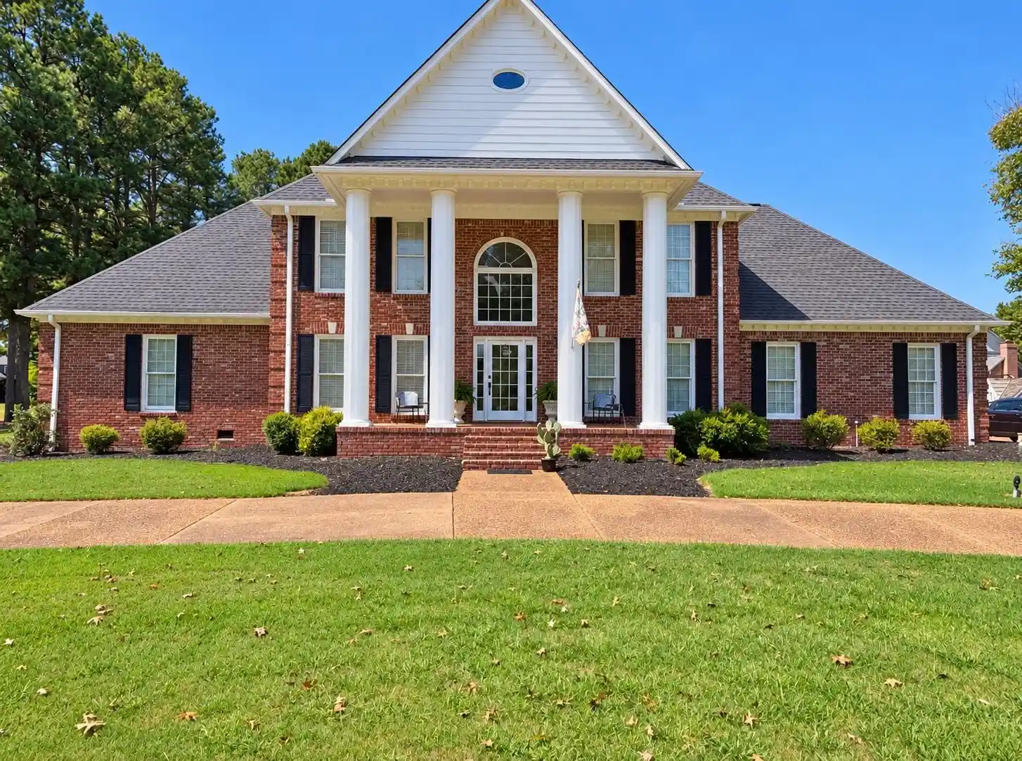 Photo 1 of Single family home for sale at 108 Redfield Dr, Jackson, TN 38305 | MLS# 10231673 | Listing updated on 2026-10-03