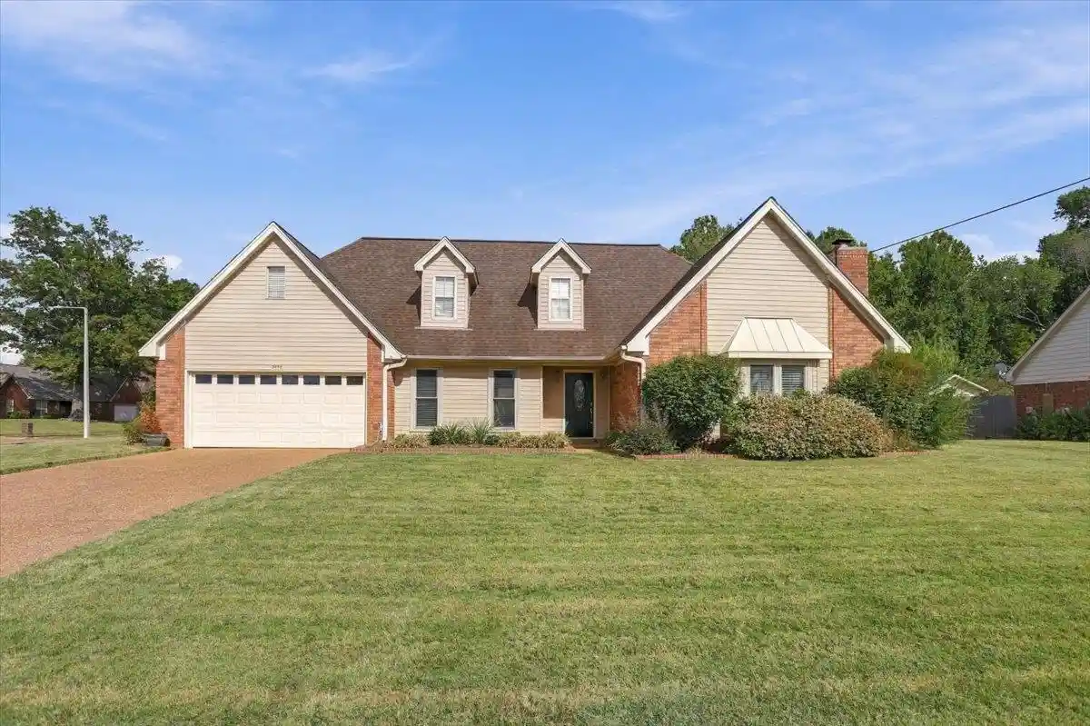 Photo 1 of Single family home for sale at 3490 Summerdale Dr, Bartlett, TN 38133 | MLS# 10231676 | Listing updated on 2026-10-02