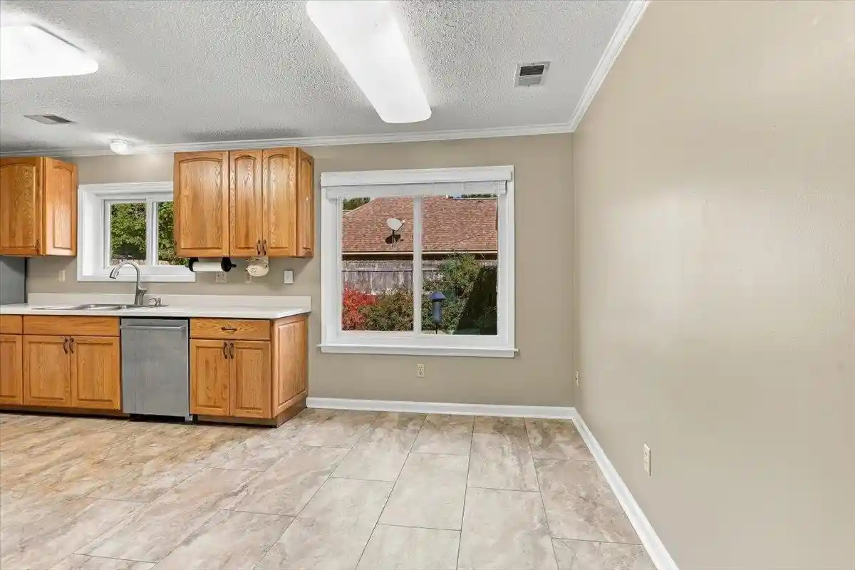 Photo 2 of Single family home for sale at 3490 Summerdale Dr, Bartlett, TN 38133 | MLS# 10231676 | Listing updated on 2026-10-02