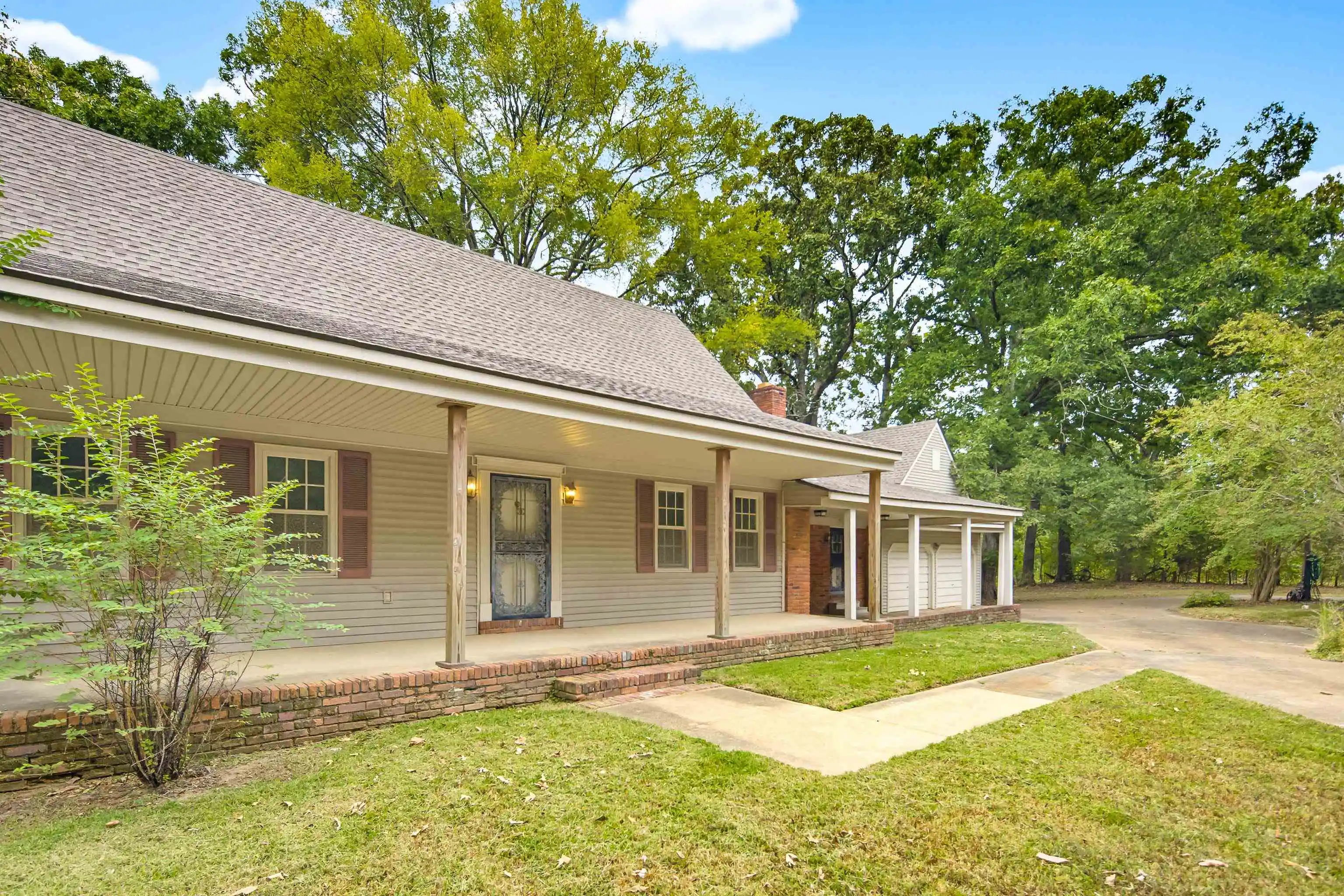Photo 2 of Single family home for sale at 6235 Mckinstry Rd, Moscow, TN 38057 | MLS# 10231685 | Listing updated on 2026-10-02
