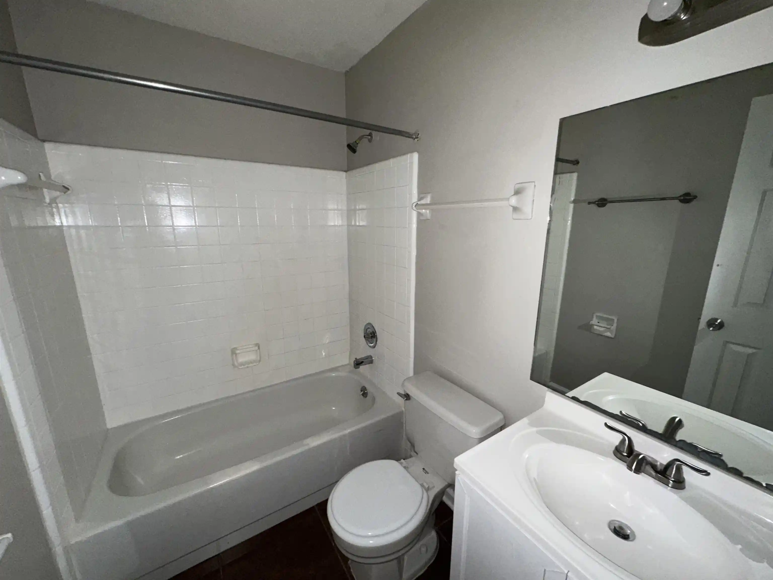 Photo 3 of Single family home for sale at 4624 Wicklow Dr, Memphis, TN 38141 | MLS# 10231690 | Listing updated on 2026-10-02