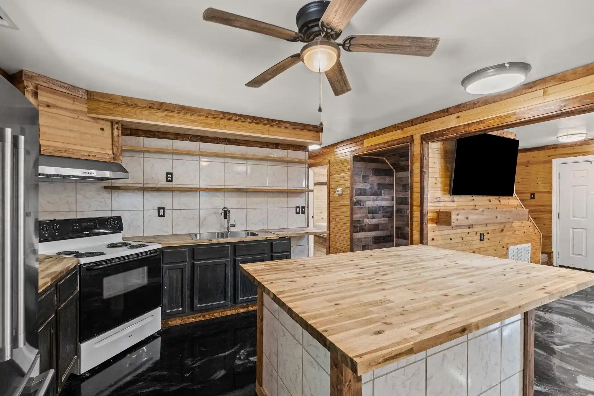 Photo 2 of Single family home for sale at 4476 Hunter Bay Dr, Millington, TN 38053 | MLS# 10231698 | Listing updated on 2026-10-10