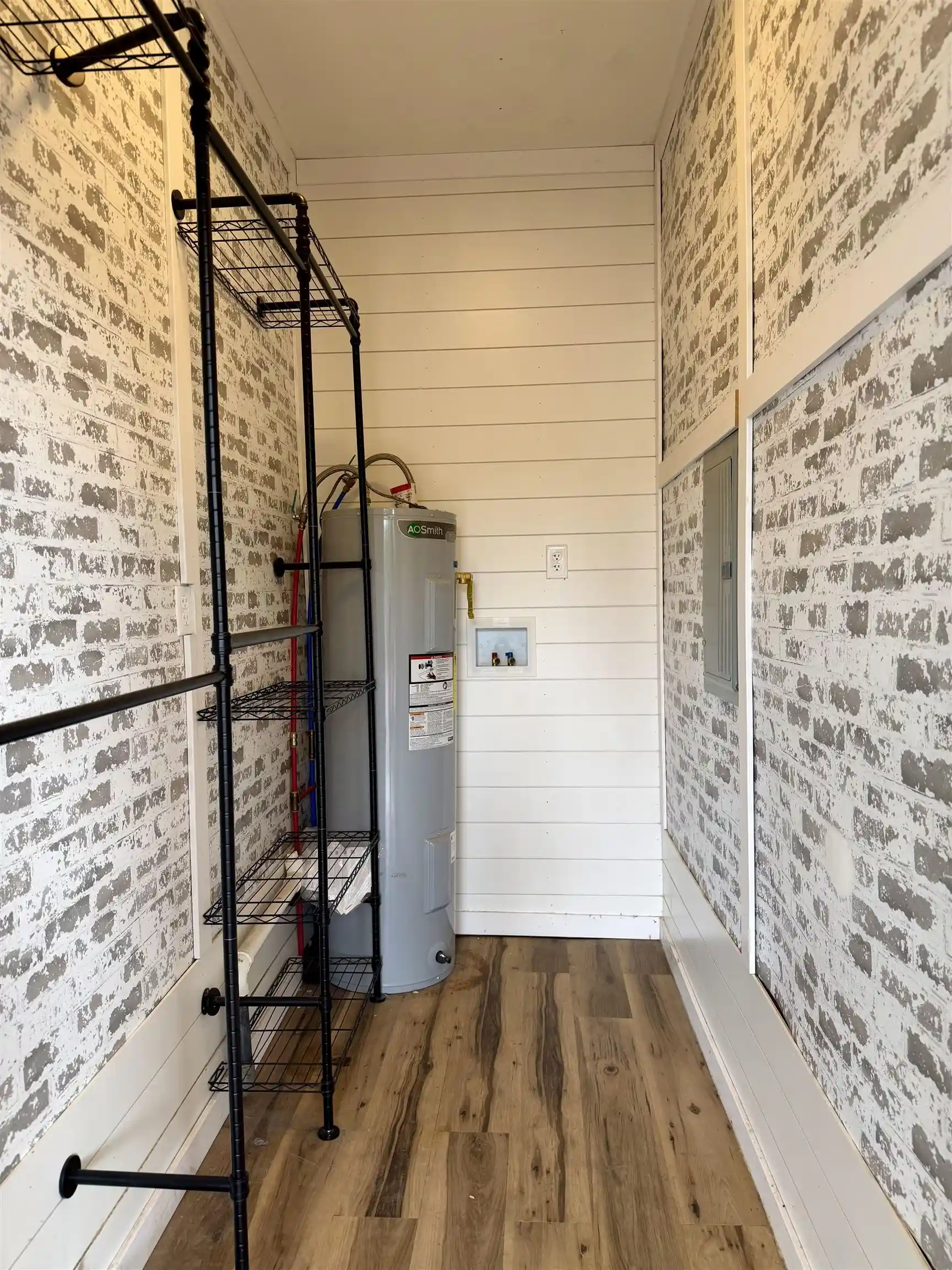 Photo 2 of Single family home for sale at 4572 45 Highway, Selmer, TN 38375 | MLS# 10231704 | Listing updated on 2026-10-02