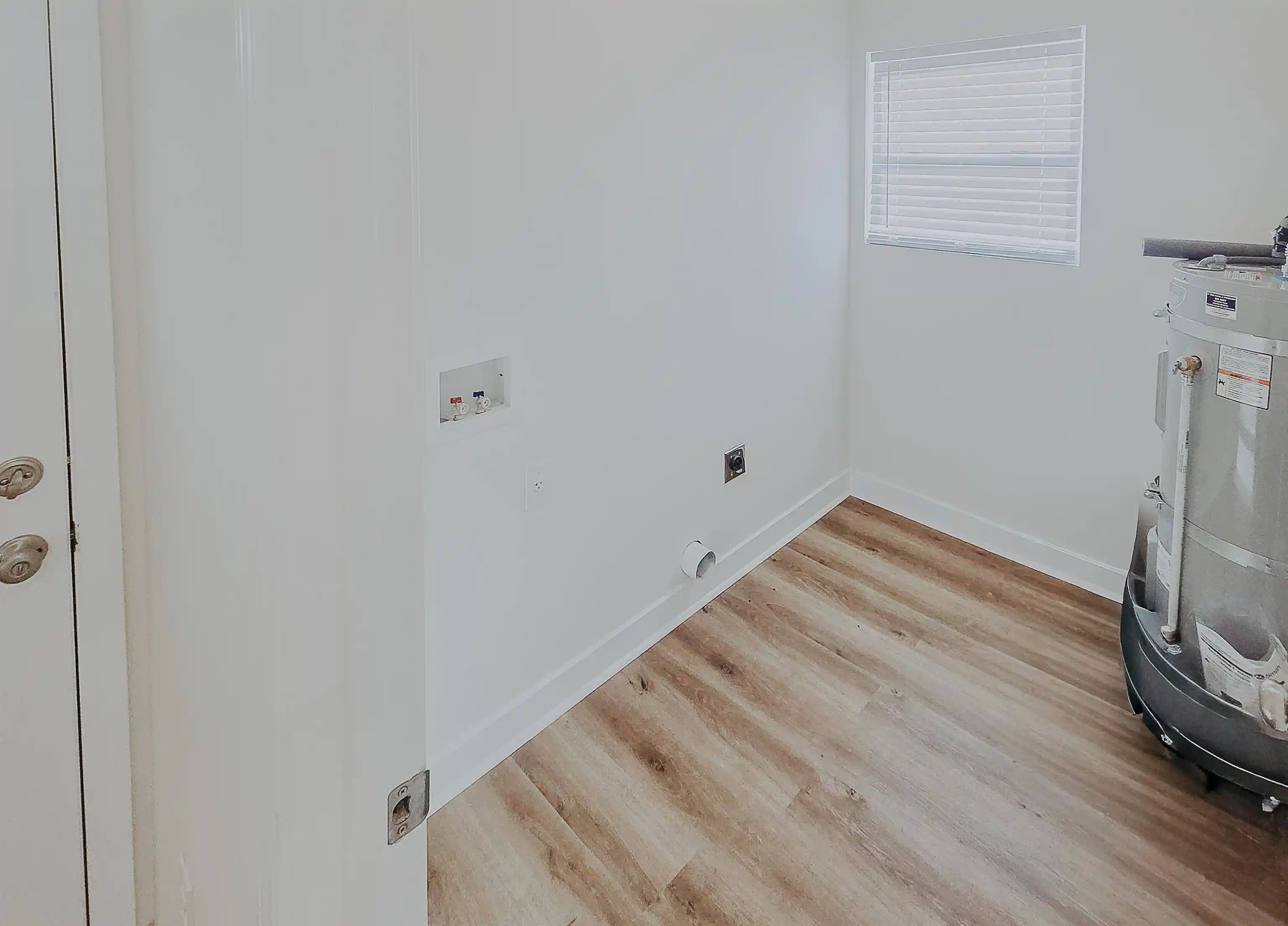 Photo 2 of Single family home for sale at 114 Hatton St, Jackson, TN 38301 | MLS# 10231760 | Listing updated on 2026-10-05