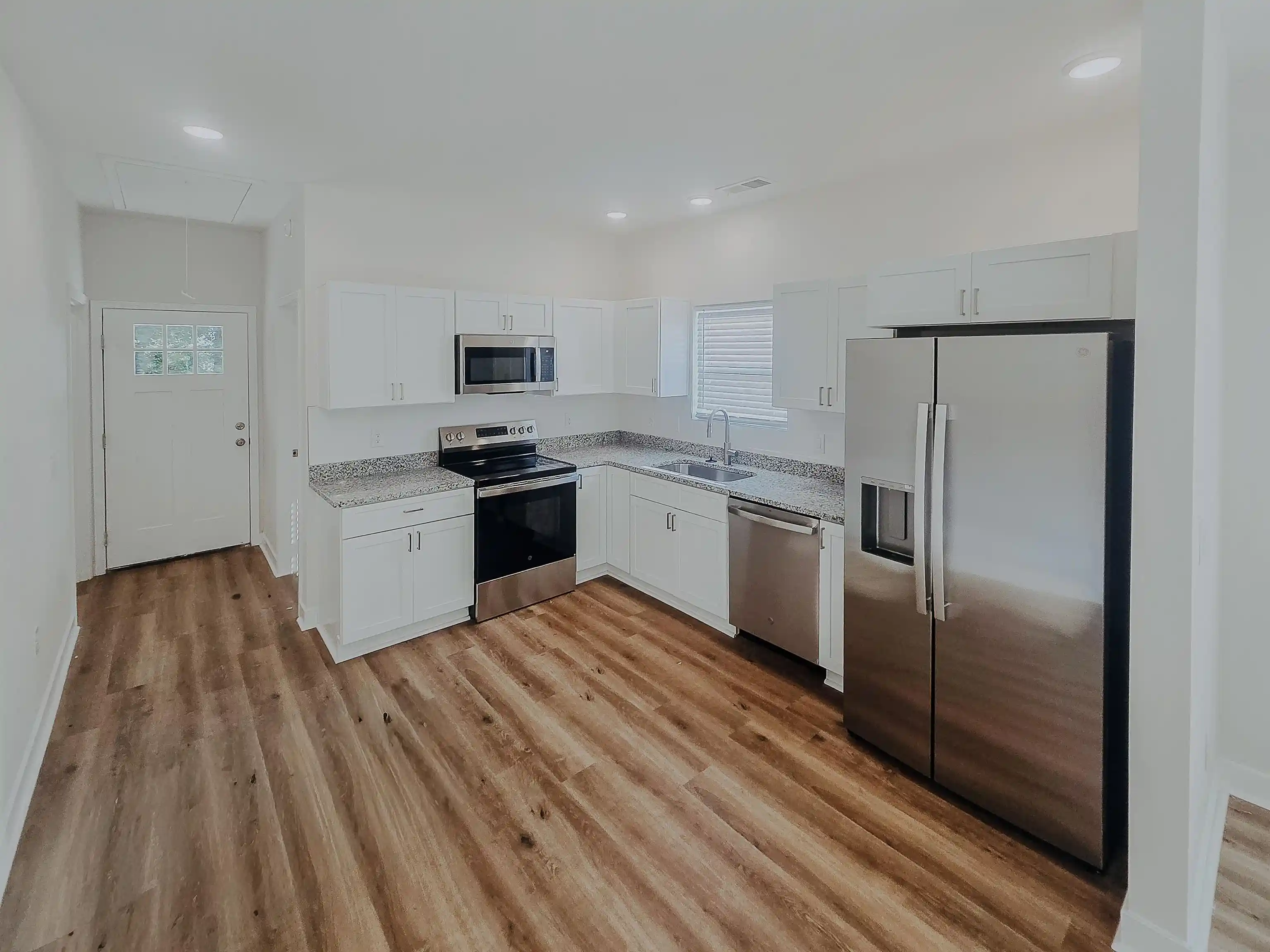 Photo 3 of Single family home for sale at 114 Hatton St, Jackson, TN 38301 | MLS# 10231760 | Listing updated on 2026-10-05