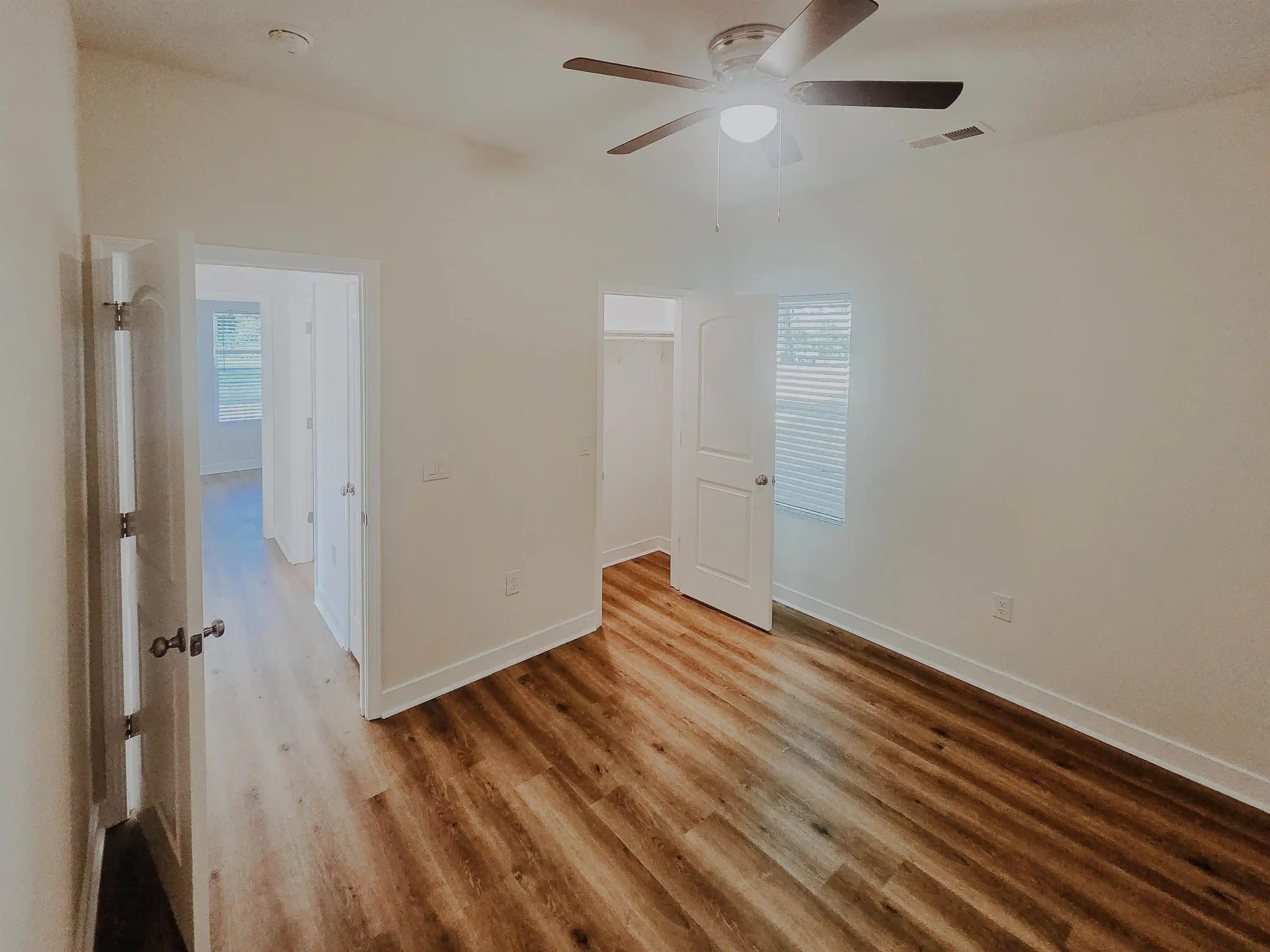 Photo 3 of Single family home for sale at 114 Hatton St, Jackson, TN 38301 | MLS# 10231760 | Listing updated on 2026-10-05