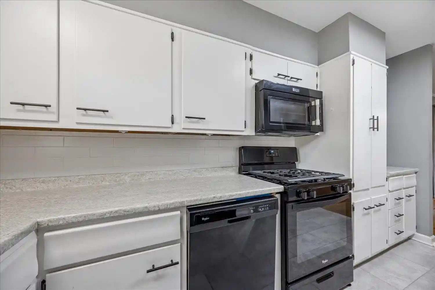 Photo 3 of Single family home for sale at 1567 Whitewater Rd, Memphis, TN 38117 | MLS# 10231778 | Listing updated on 2026-10-08