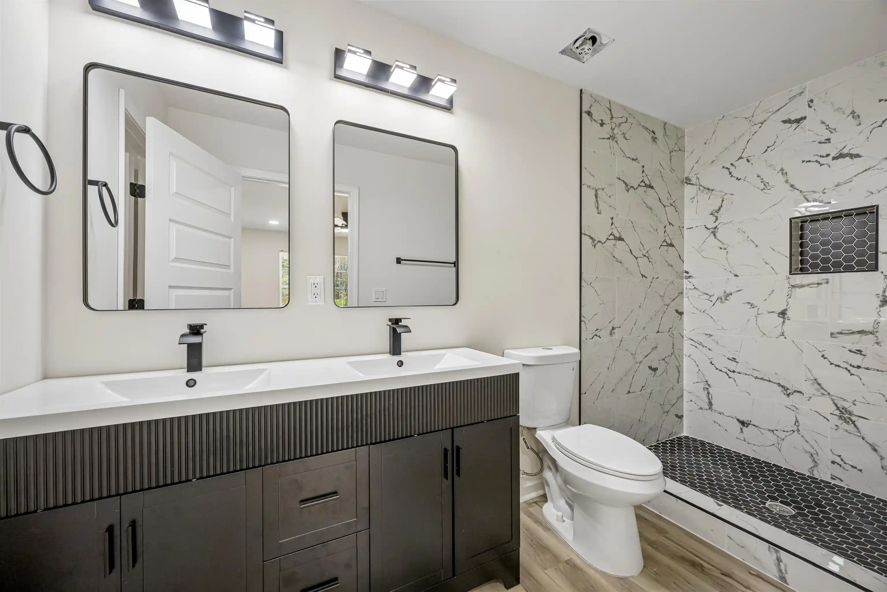 Photo 4 of Single family home for sale at 3366 Guernsey Ave, Memphis, TN 38122 | MLS# 10231781 | Listing updated on 2026-10-05