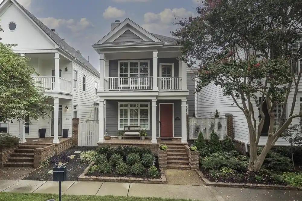Photo 1 of Single family home for sale at 864 Harbor Crst Dr, Memphis, TN 38103 | MLS# 10231784 | Listing updated on 2026-10-05
