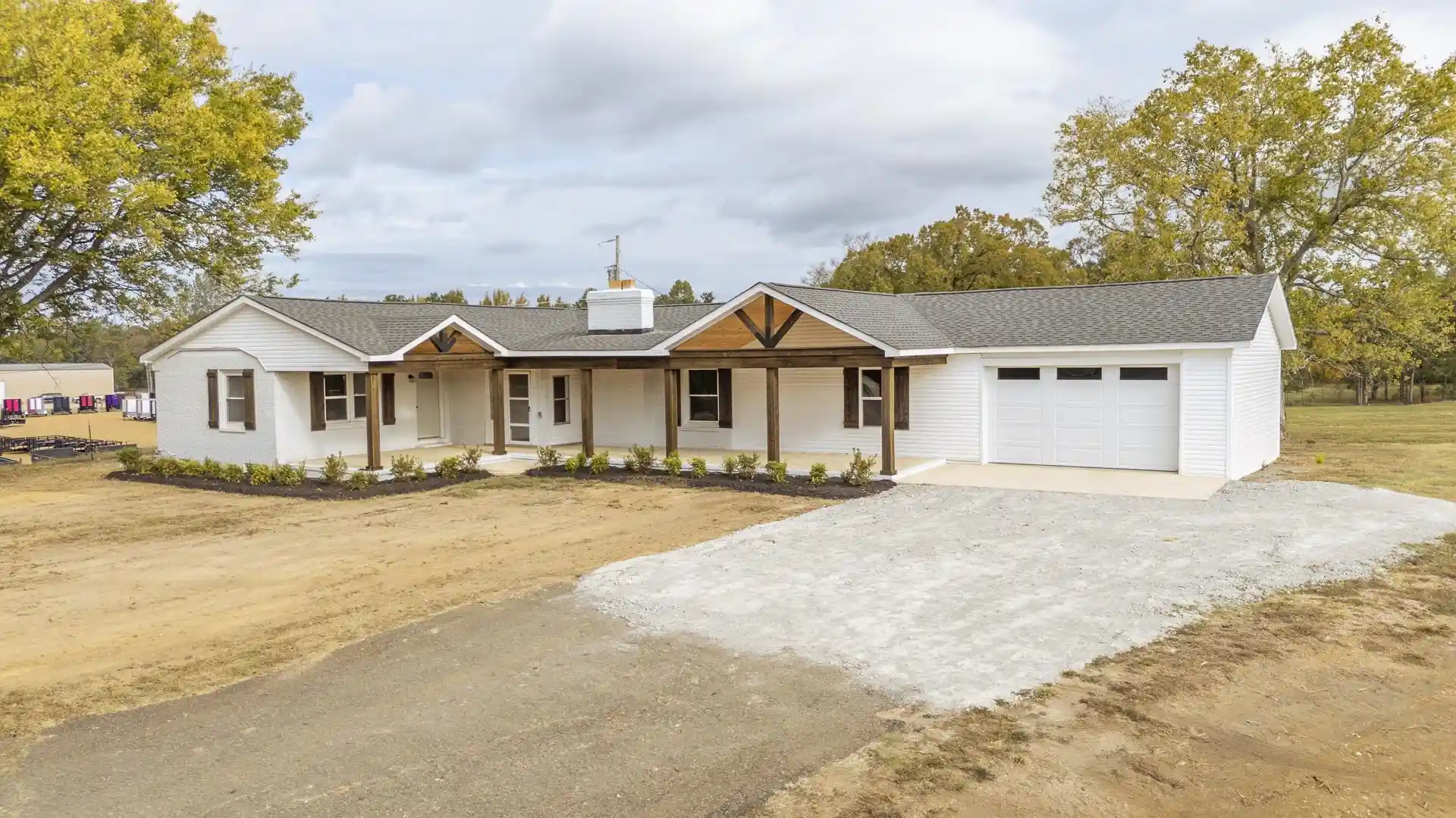 Photo 1 of Single family home for sale at 1335 64 Highway, Adamsville, TN 38310 | MLS# 10231798 | Listing updated on 2026-10-07