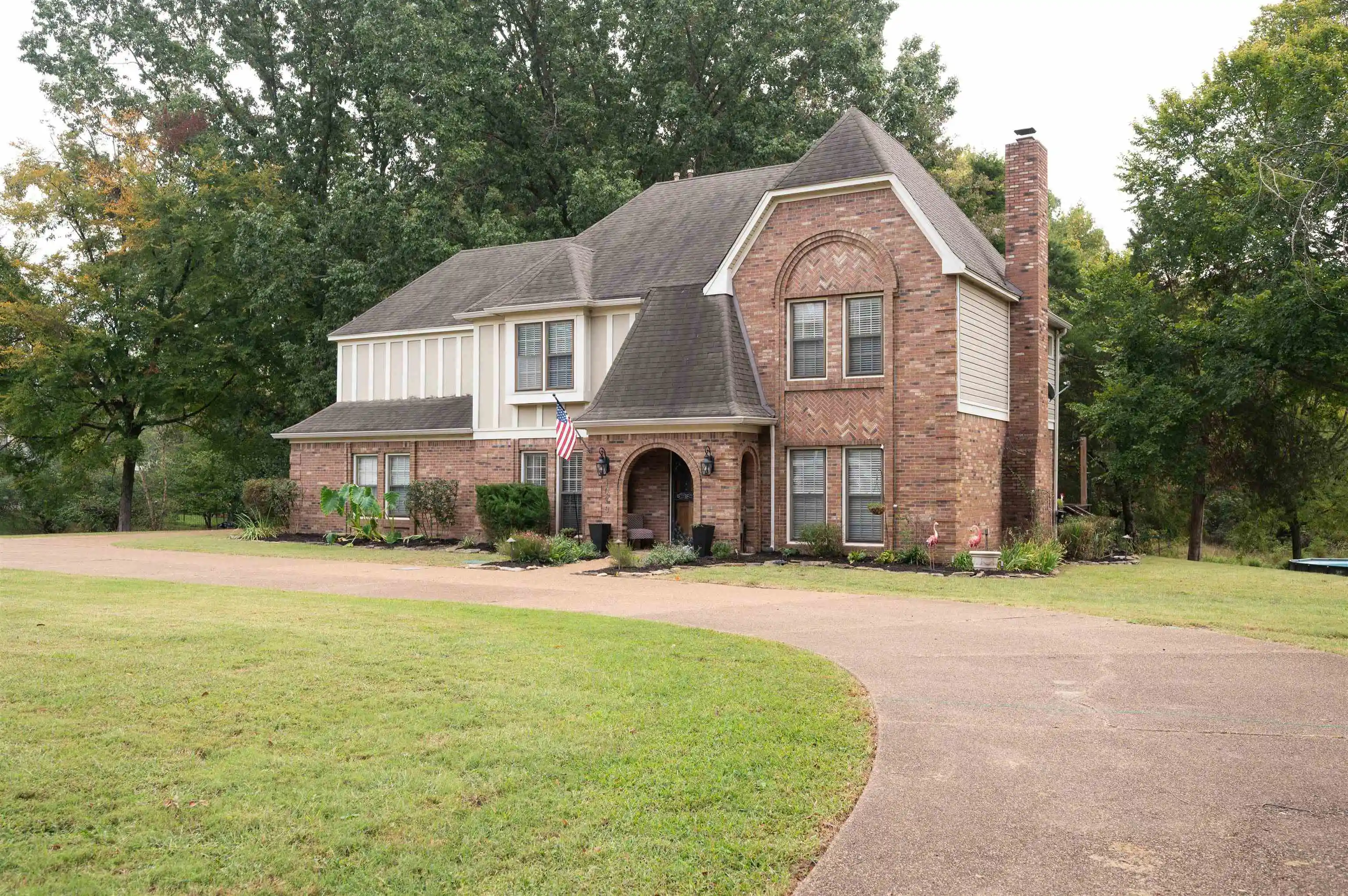 Photo 1 of Sale Pending at 1070 Timberlake Dr, Cordova, TN 38018 | MLS# 10231803 | Listing updated on 2026-10-24