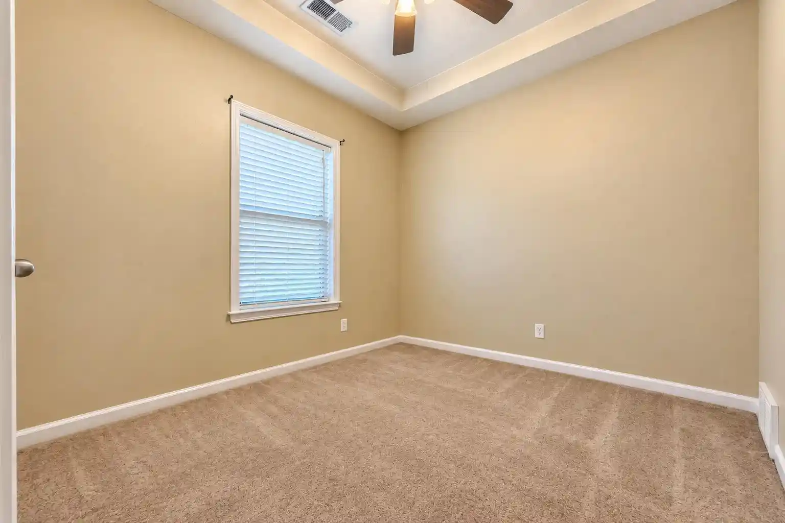 Photo 3 of Single family home for sale at 295 Village Dr, Oakland, TN 38060 | MLS# 10231813 | Listing updated on 2026-10-07