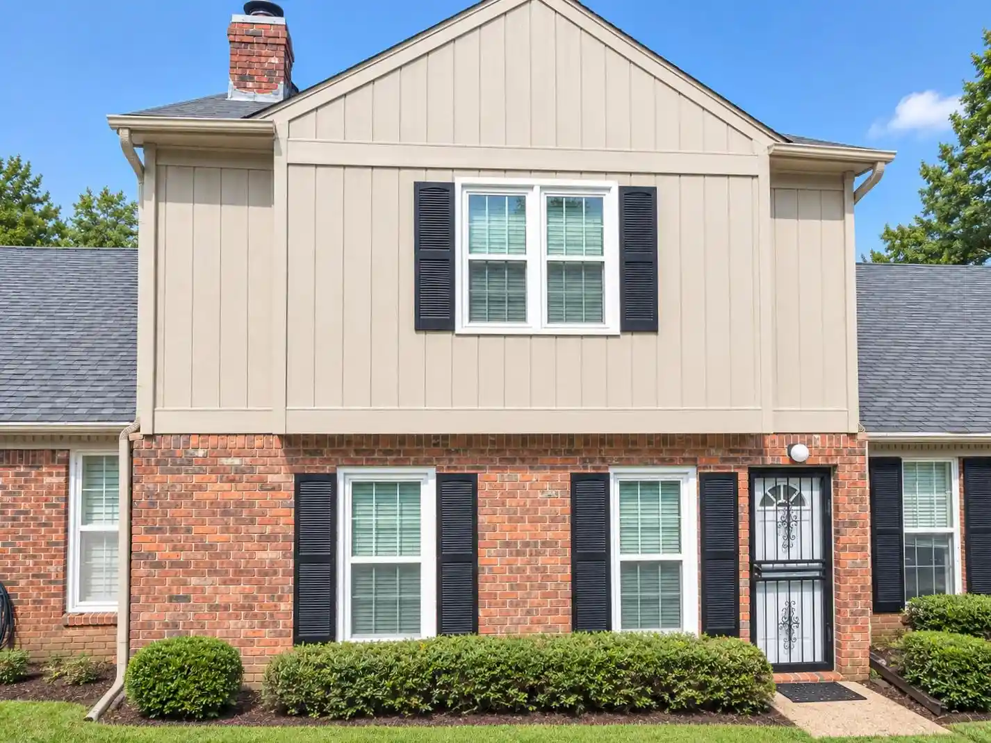 Townhouse for sale at 6960 Country Rd Cv, Germantown, TN 38138 | MLS# 10231822