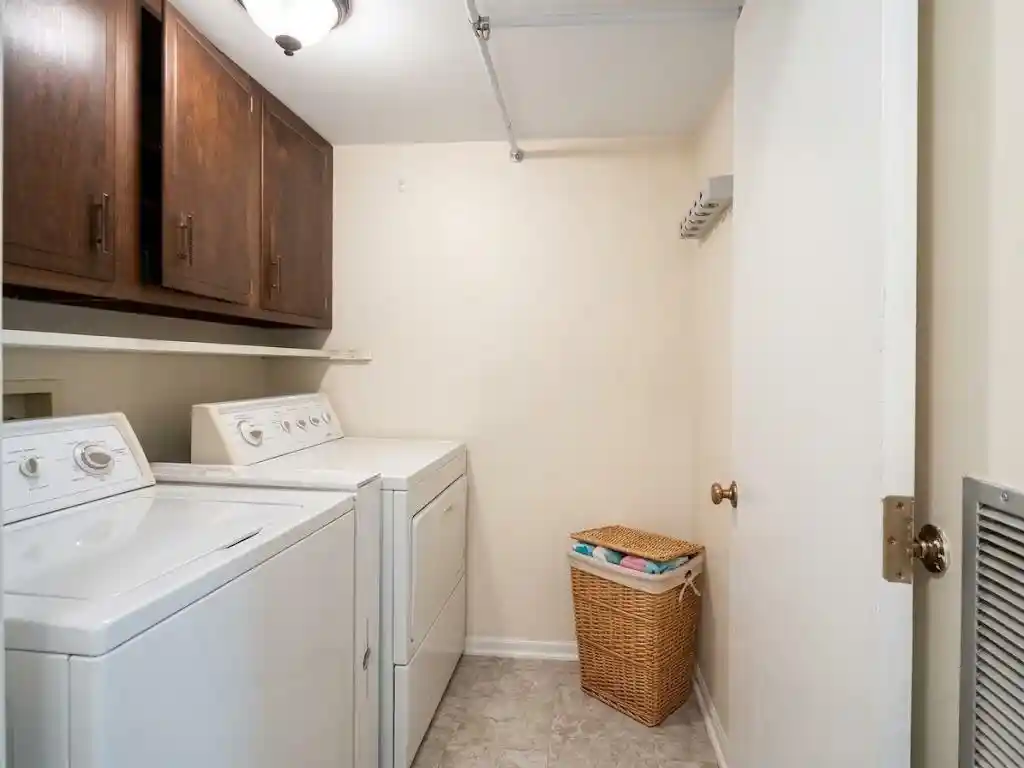 Photo 3 of Townhouse for sale at 6960 Country Rd Cv, Germantown, TN 38138 | MLS# 10231822 | Listing updated on 2026-10-06