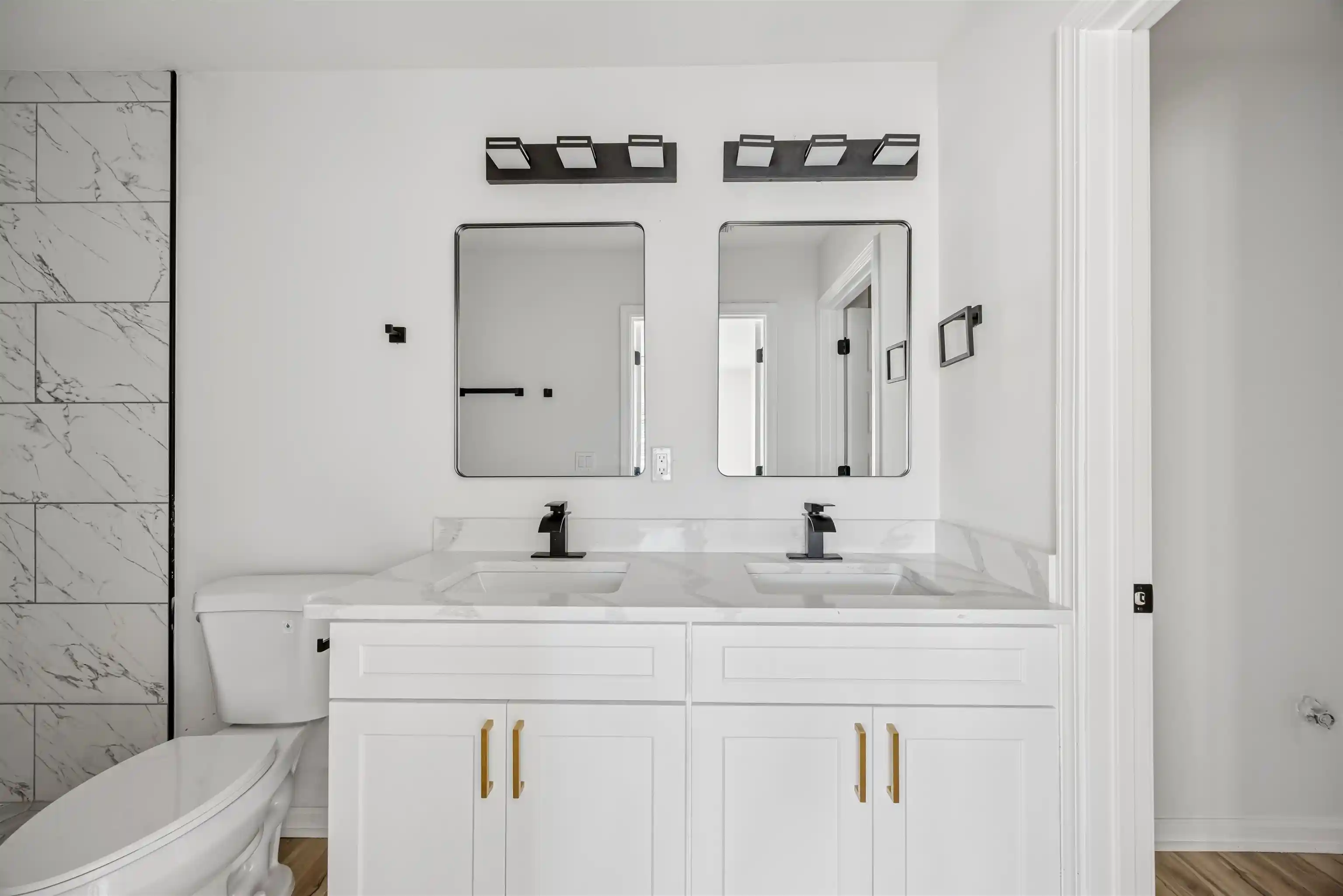 Photo 4 of Single family home for sale at 2923 Lake Park Rd, Memphis, TN 38127 | MLS# 10231825 | Listing updated on 2026-10-06