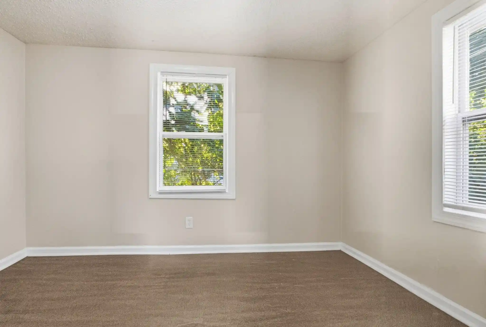 Photo 4 of Single family home for sale at 375 George Rd, Memphis, TN 38109 | MLS# 10231833 | Listing updated on 2026-10-06