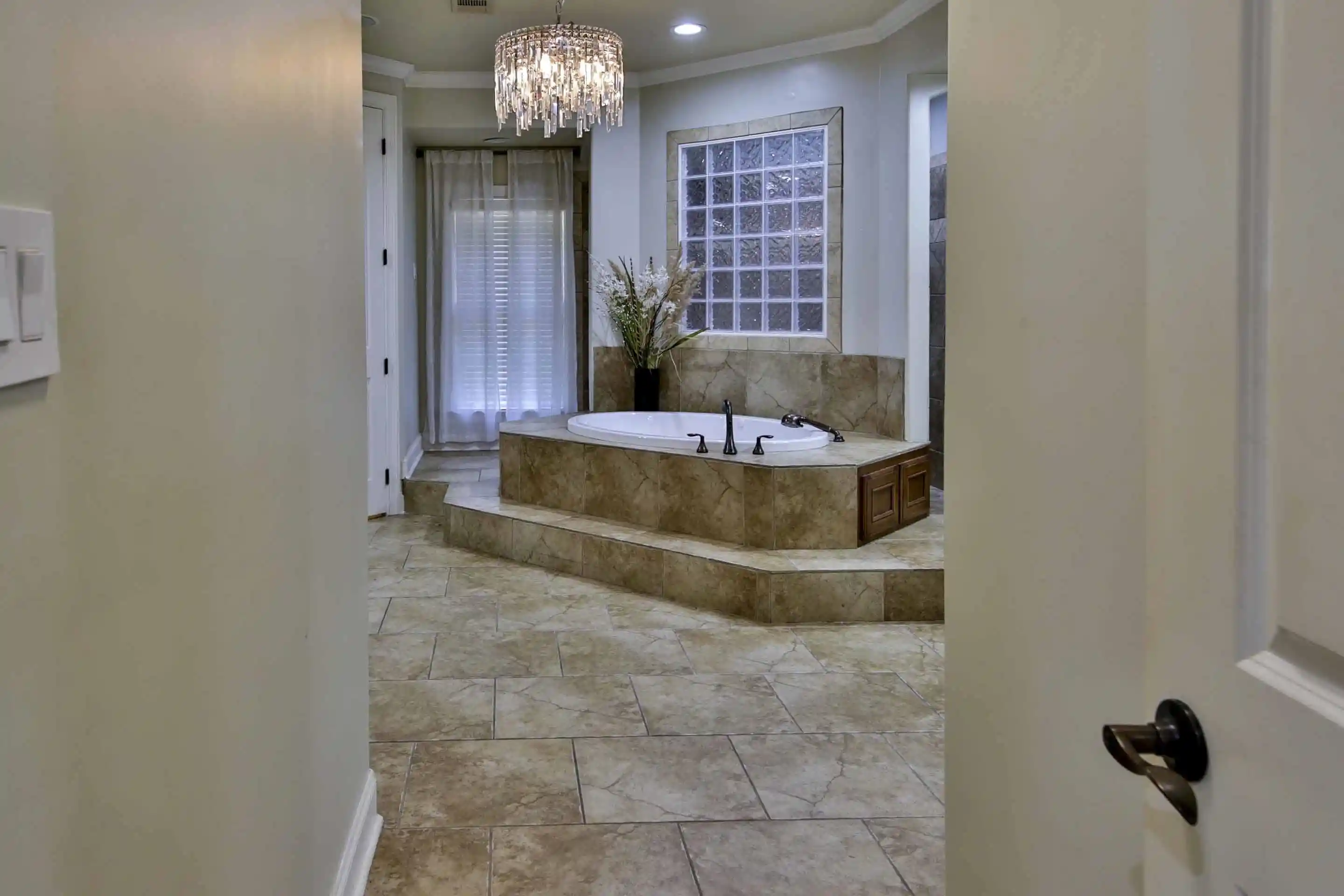 Photo 2 of Single family home for sale at 4490 Village Gate Dr, Arlington, TN 38002 | MLS# 10231837 | Listing updated on 2026-10-06
