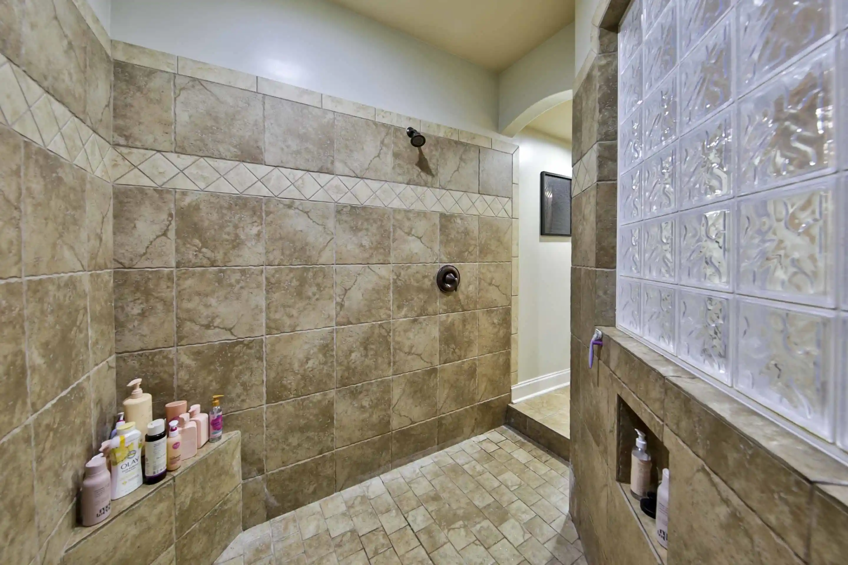 Photo 4 of Single family home for sale at 4490 Village Gate Dr, Arlington, TN 38002 | MLS# 10231837 | Listing updated on 2026-10-06
