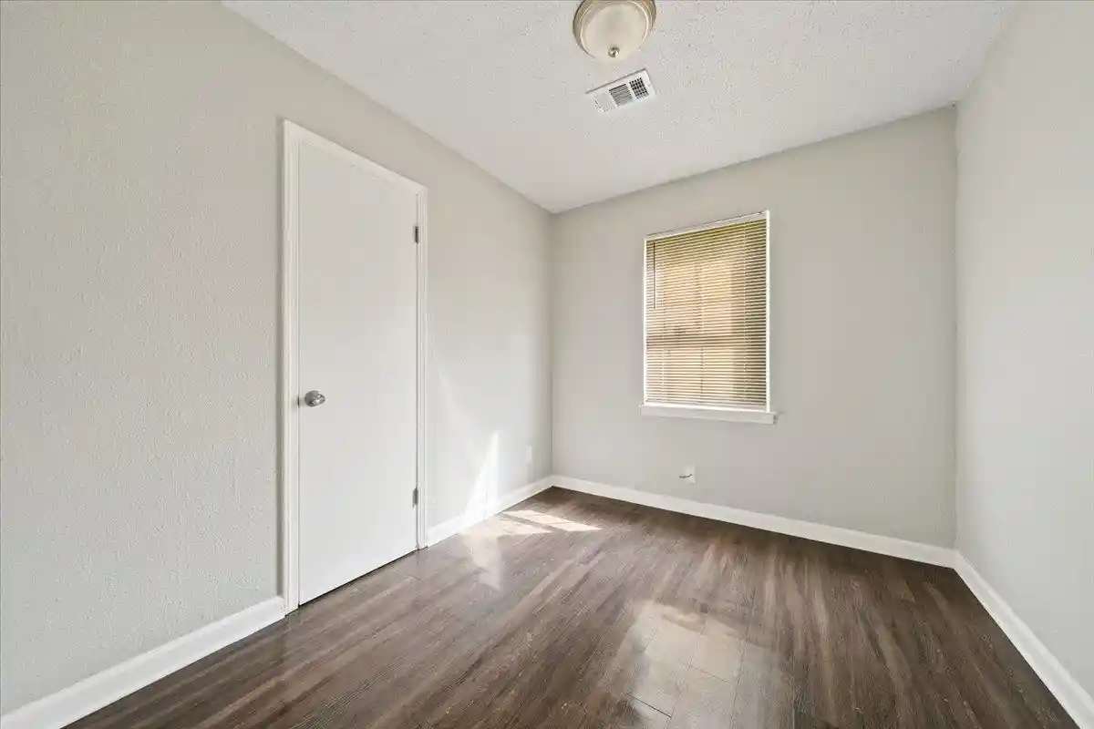 Photo 4 of Single family home for sale at 4514 Suncrest Dr, Memphis, TN 38127 | MLS# 10231842 | Listing updated on 2026-10-06