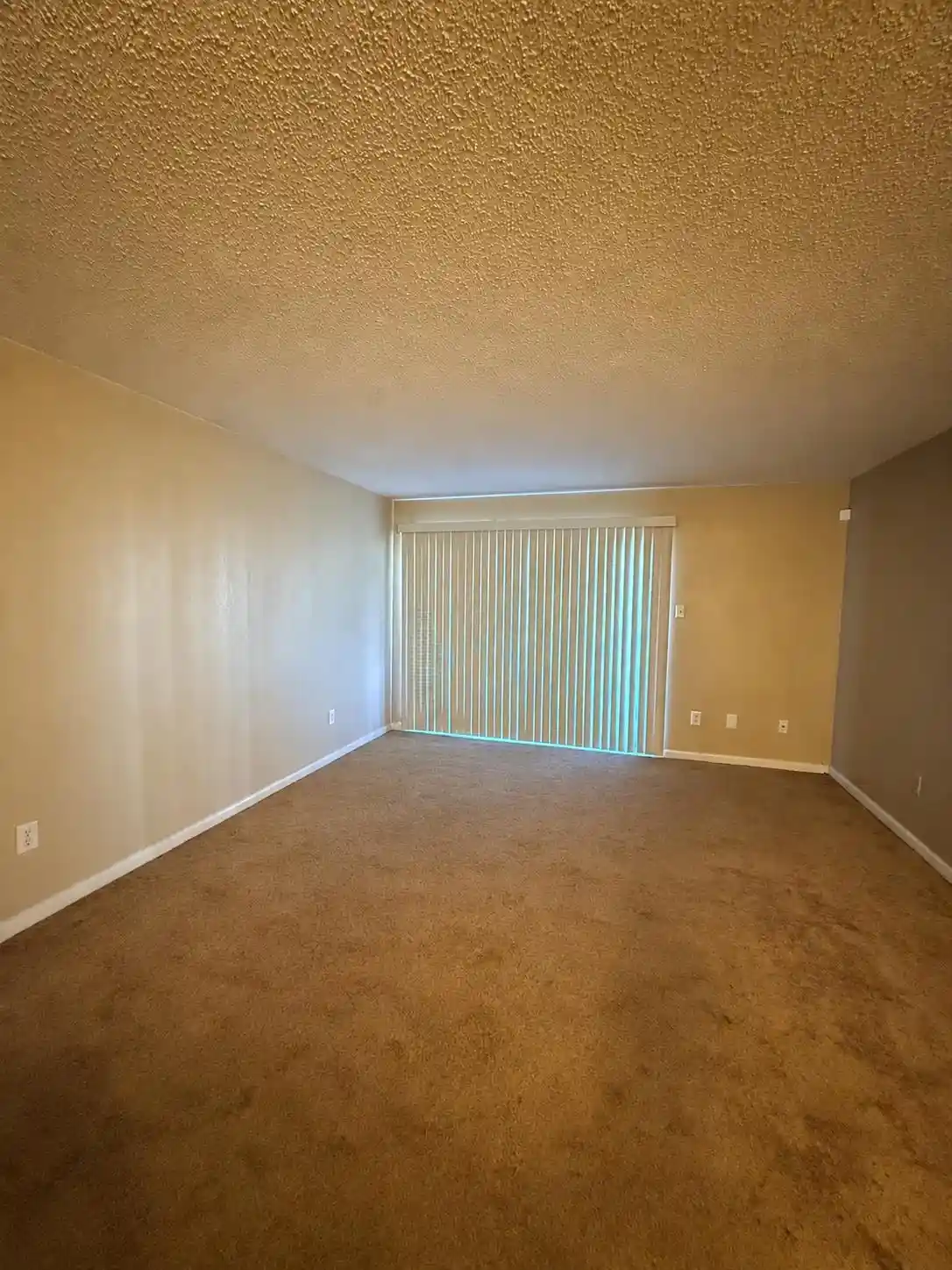 Photo 3 of Condo for sale at 6761 Quail Holw Ct #3, Memphis, TN 38120 | MLS# 10231871 | Listing updated on 2026-10-06