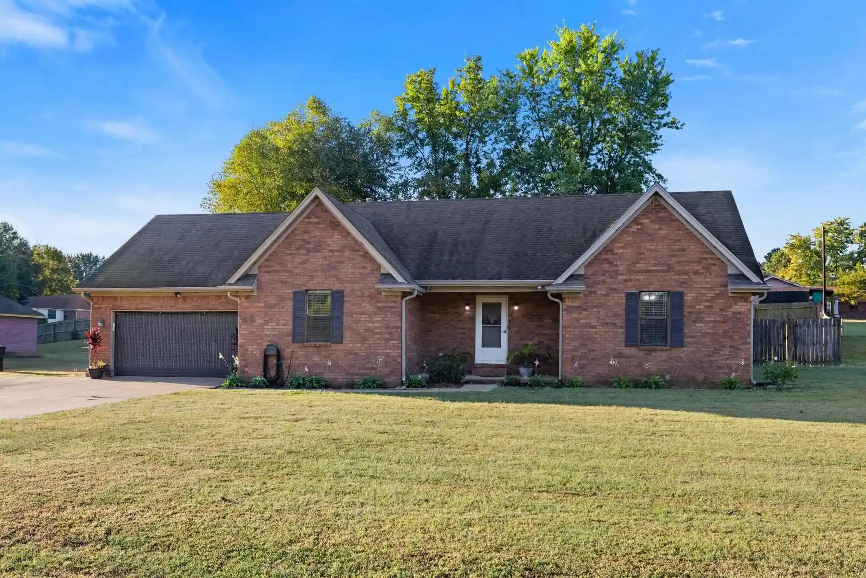 Photo 1 of Sale Pending at 31 Da Wyatt Rae Dr, Munford, TN 38058 | MLS# 10231885 | Listing updated on 2026-10-10