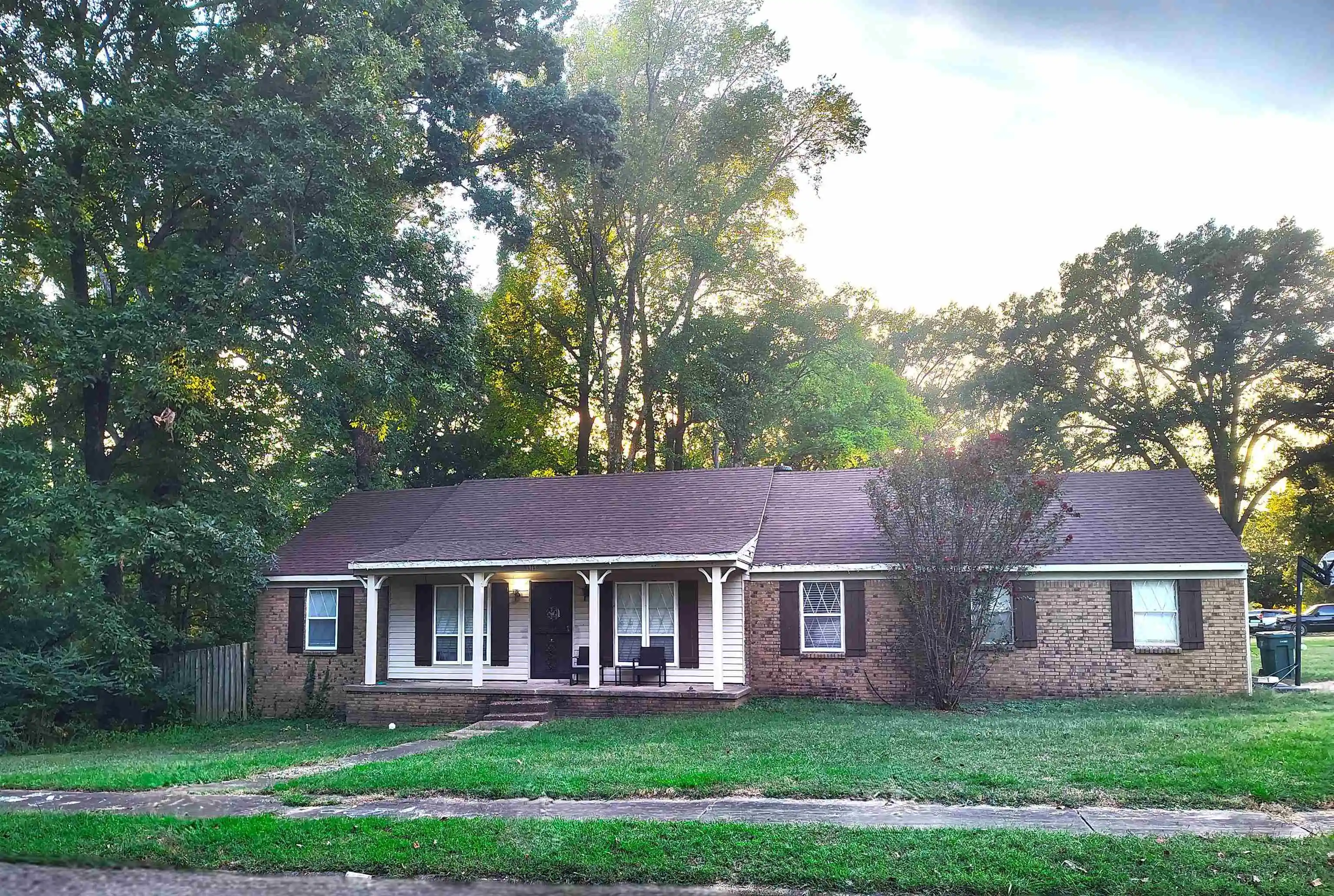 Photo 1 of Single family home for sale at 1915 Hampton Hl Dr, Memphis, TN 38134 | MLS# 10231892 | Listing updated on 2026-10-06