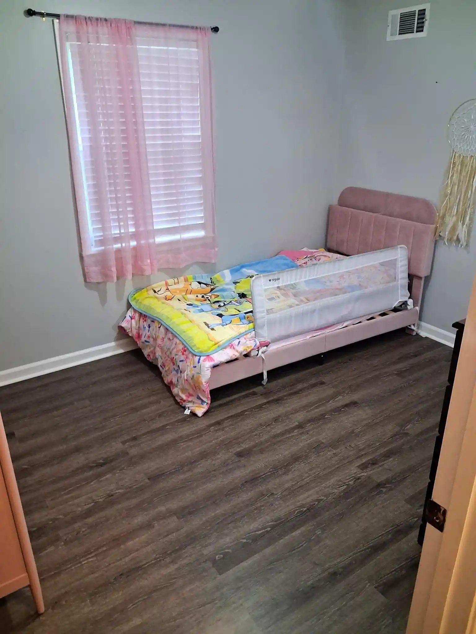 Photo 3 of Single family home for sale at 1915 Hampton Hl Dr, Memphis, TN 38134 | MLS# 10231892 | Listing updated on 2026-10-06
