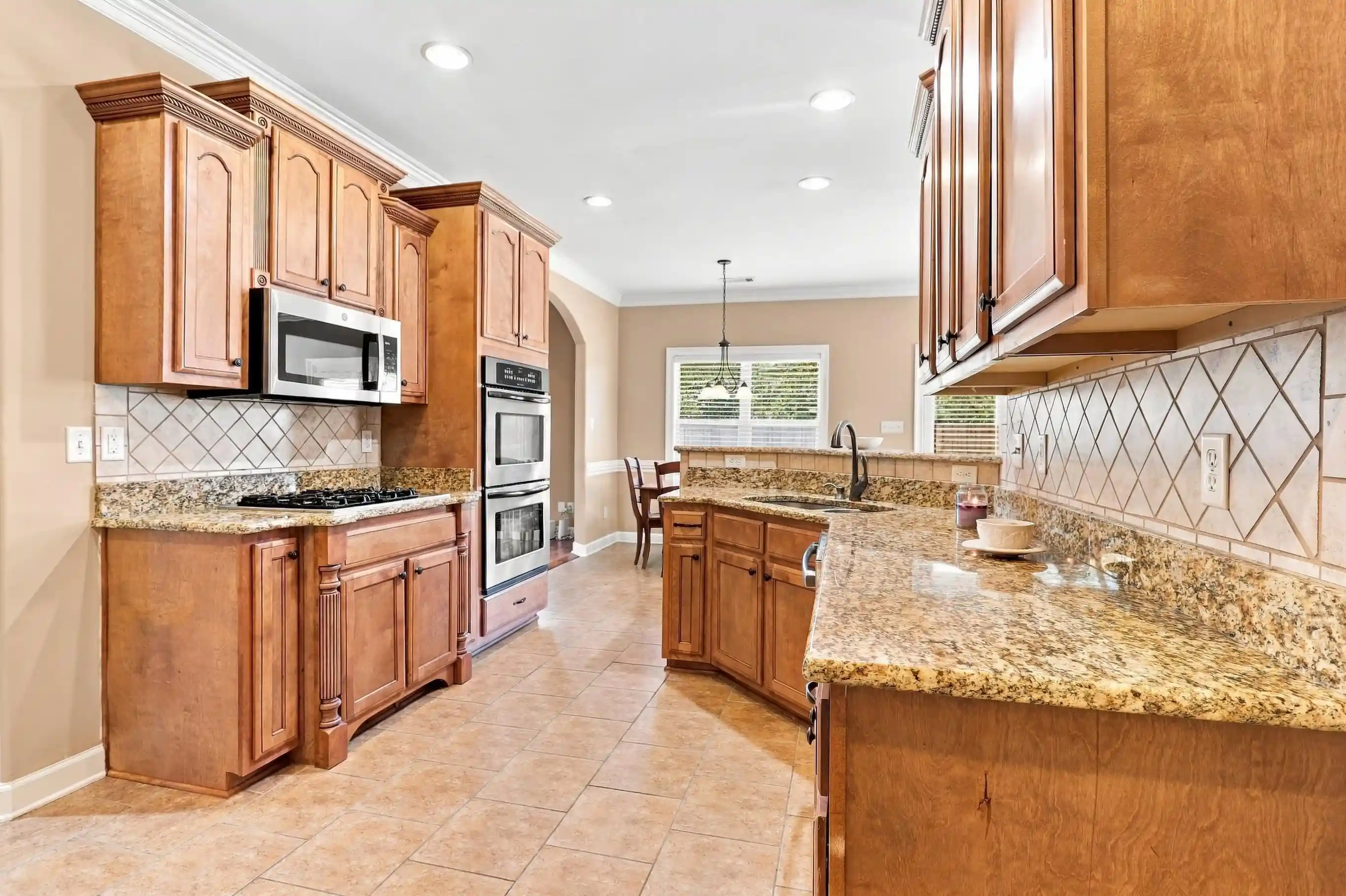 Photo 2 of Single family home for sale at 150 Whispering Ridge Dr, Oakland, TN 38060 | MLS# 10231895 | Listing updated on 2026-10-08