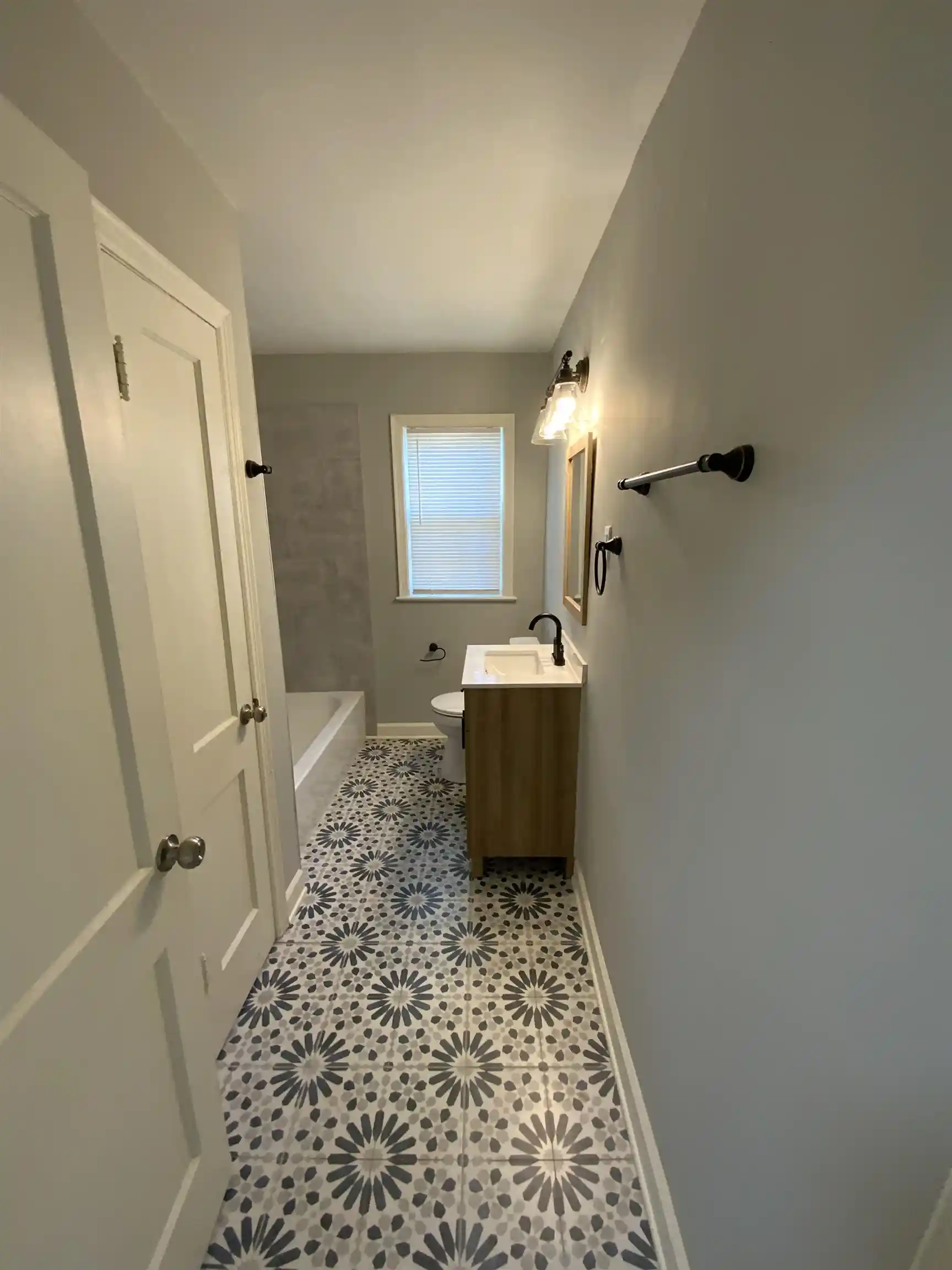 Photo 3 of Townhouse for sale at 1601 Semmes St, Memphis, TN 38114 | MLS# 10231911 | Listing updated on 2026-10-07