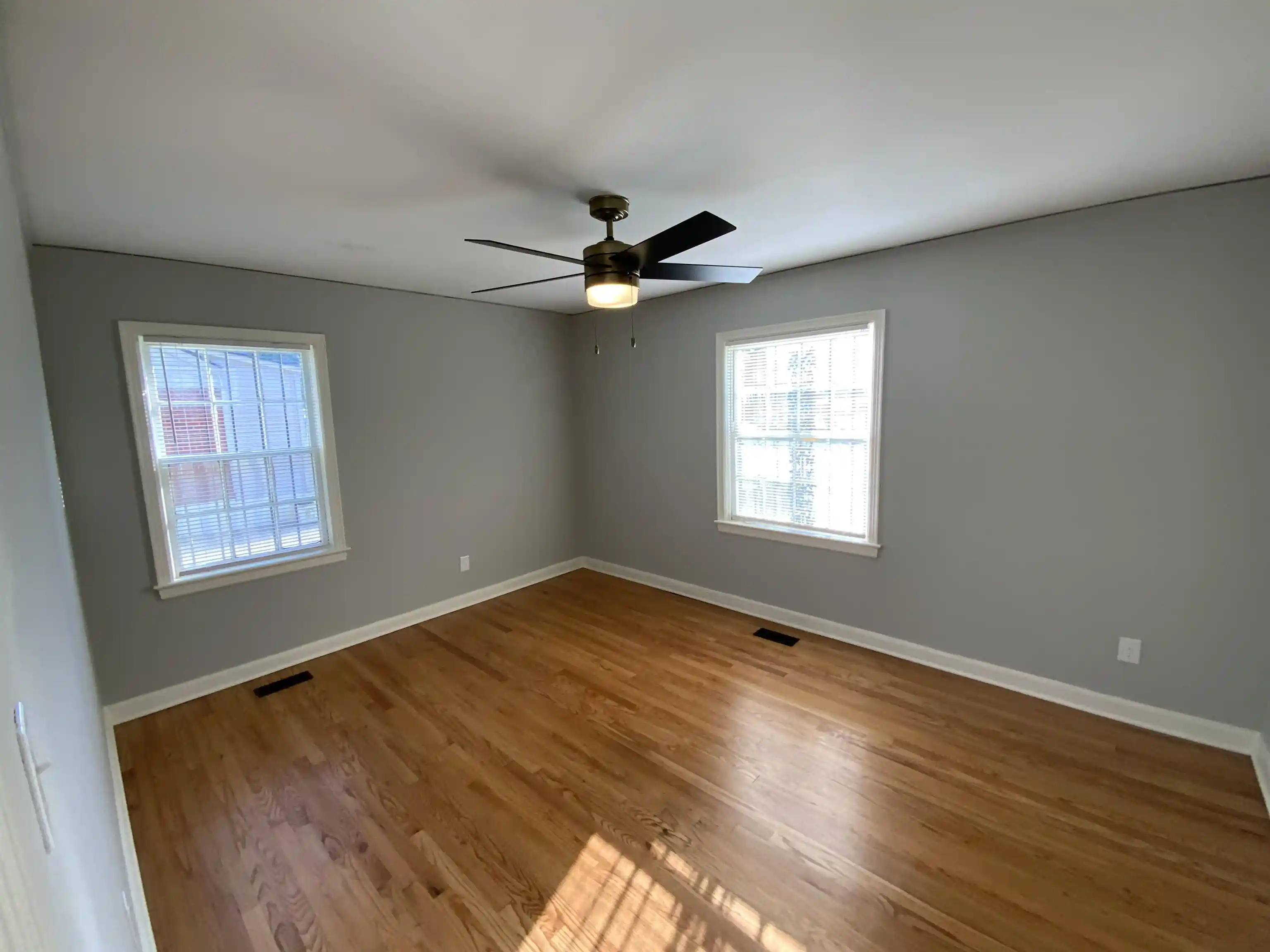 Photo 4 of Townhouse for sale at 1601 Semmes St, Memphis, TN 38114 | MLS# 10231911 | Listing updated on 2026-10-07