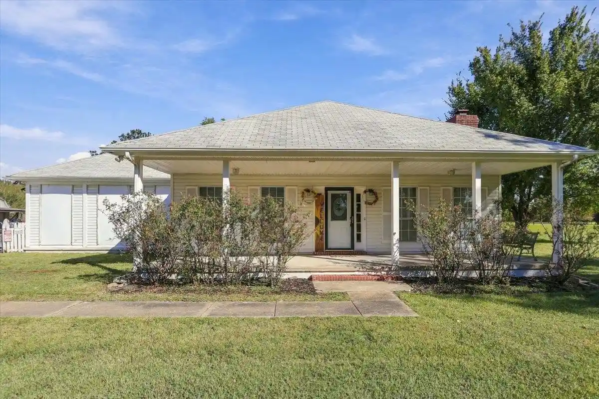 Photo 1 of Single family home for sale at 2750 Ward Rd, Millington, TN 38053 | MLS# 10231915 | Listing updated on 2026-10-09