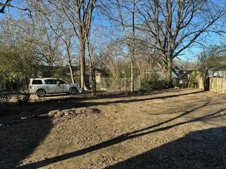 Photo 4 of Single family home for sale at 1715 Russwood Dr, Memphis, TN 38108 | MLS# 10231917 | Listing updated on 2026-10-07