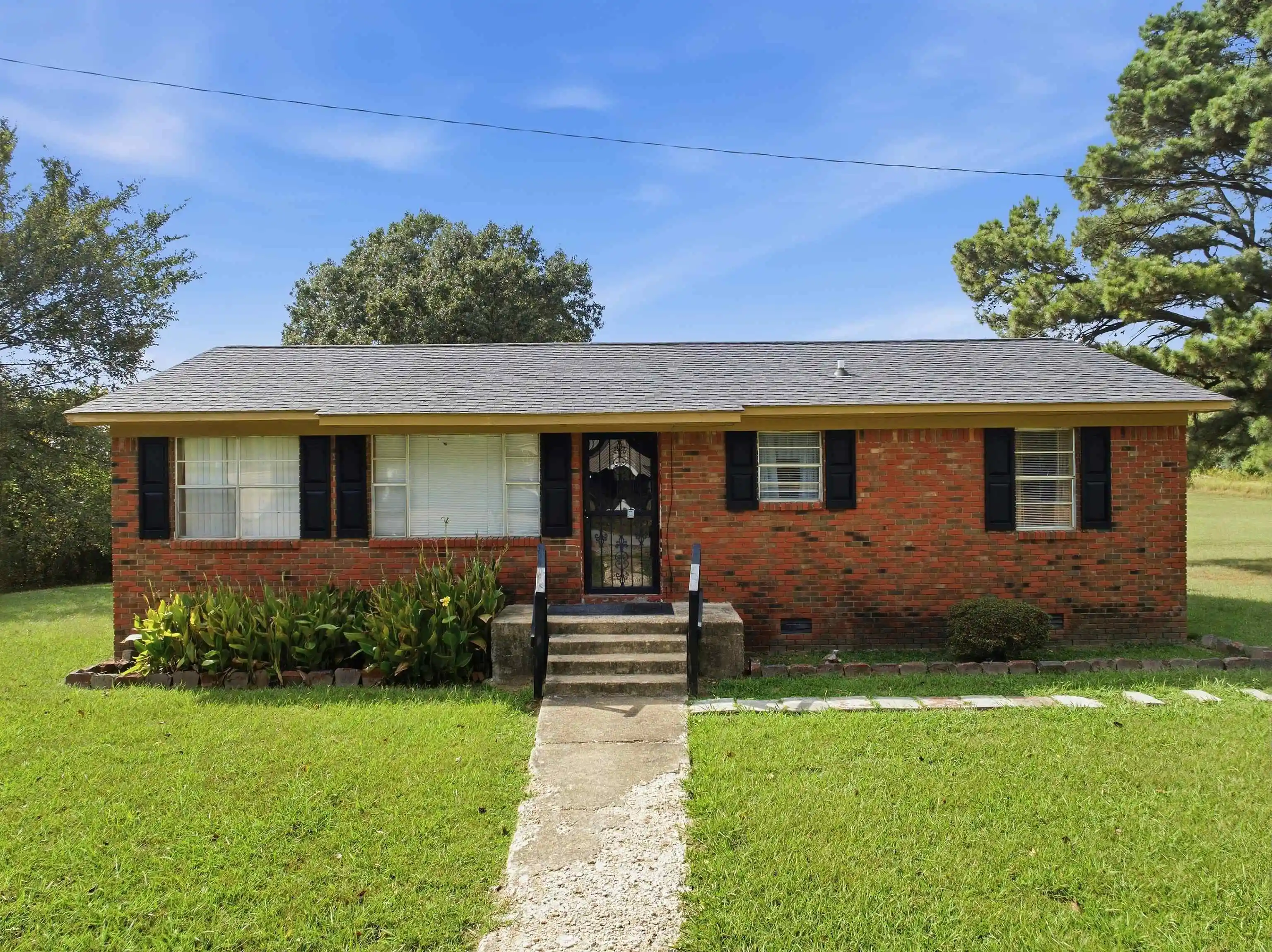 Photo 1 of Single family home for sale at 575 Bernard Rd, Mason, TN 38049 | MLS# 10231920 | Listing updated on 2026-10-09