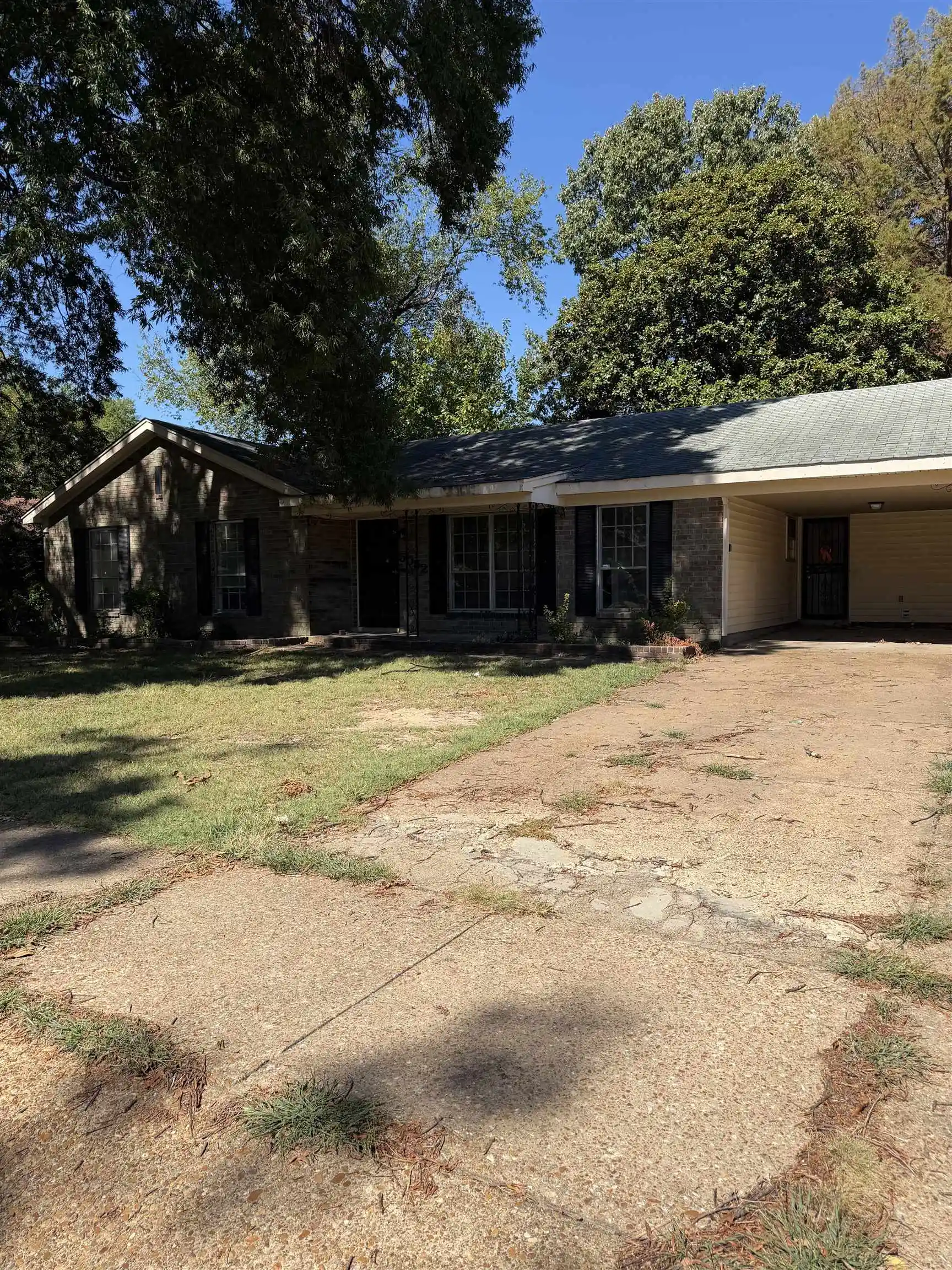 Photo 3 of Single family home for sale at 5052 Cedrick Ave, Memphis, TN 38118 | MLS# 10231955 | Listing updated on 2026-10-07