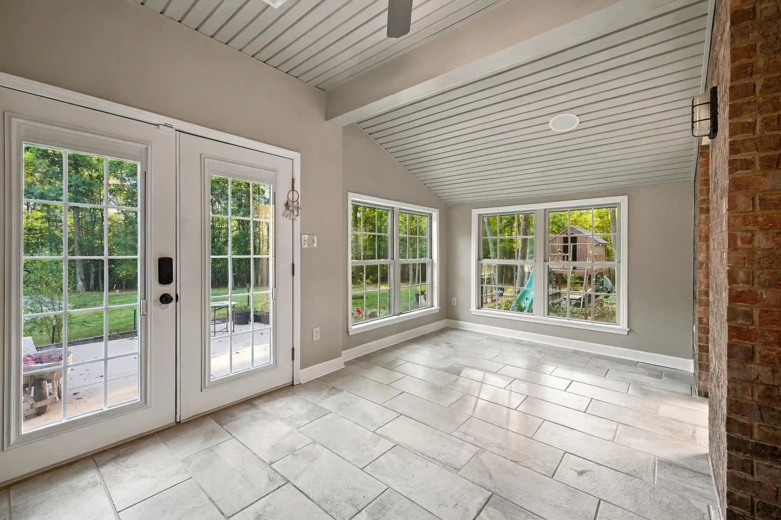 Photo 2 of Single family home for sale at 433 Perry Ln, Millington, TN 38053 | MLS# 10231961 | Listing updated on 2026-10-08