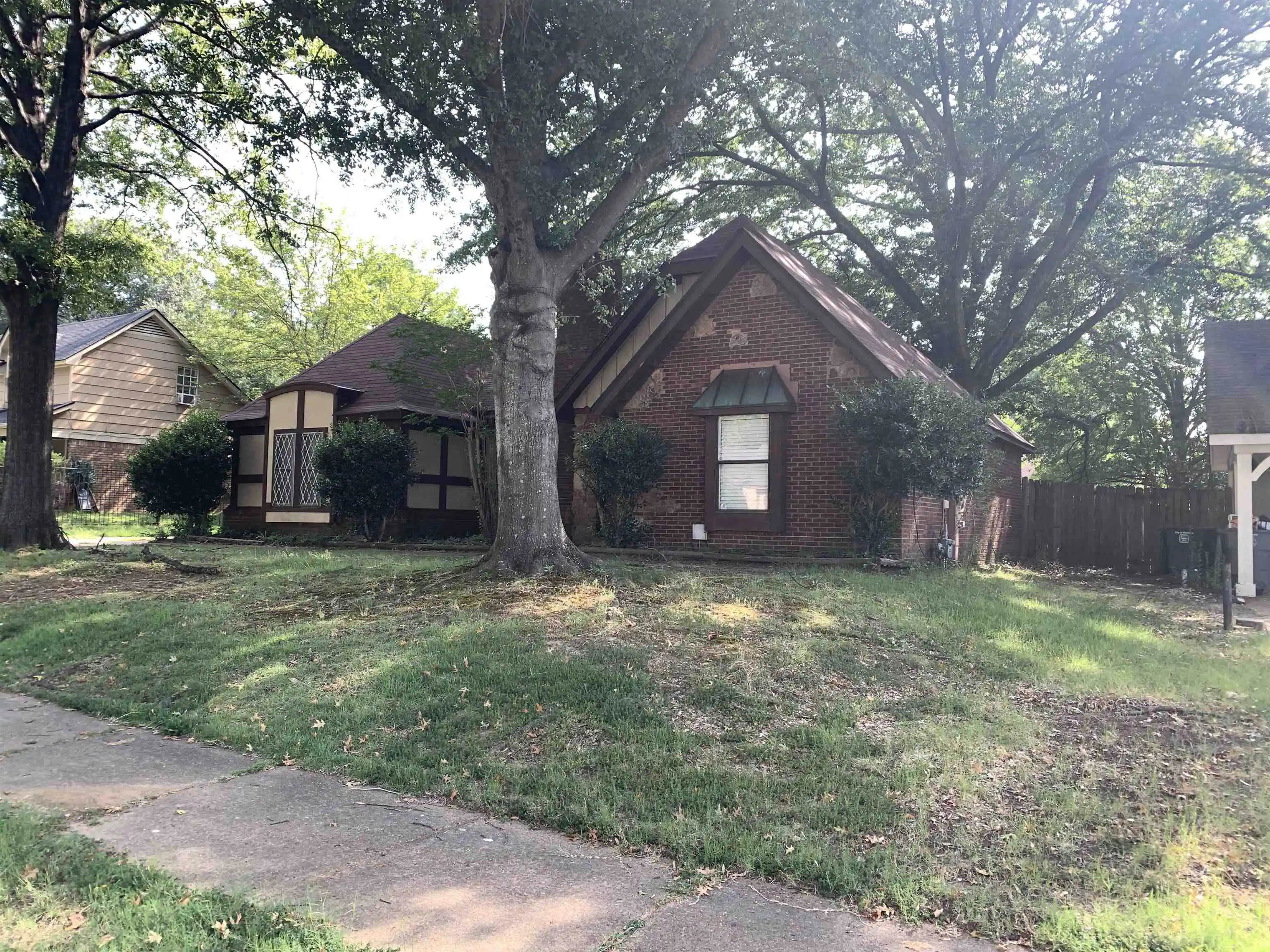 Photo 2 of Single family home for sale at 4128 Starwood Dr, Memphis, TN 38115 | MLS# 10231970 | Listing updated on 2026-10-07